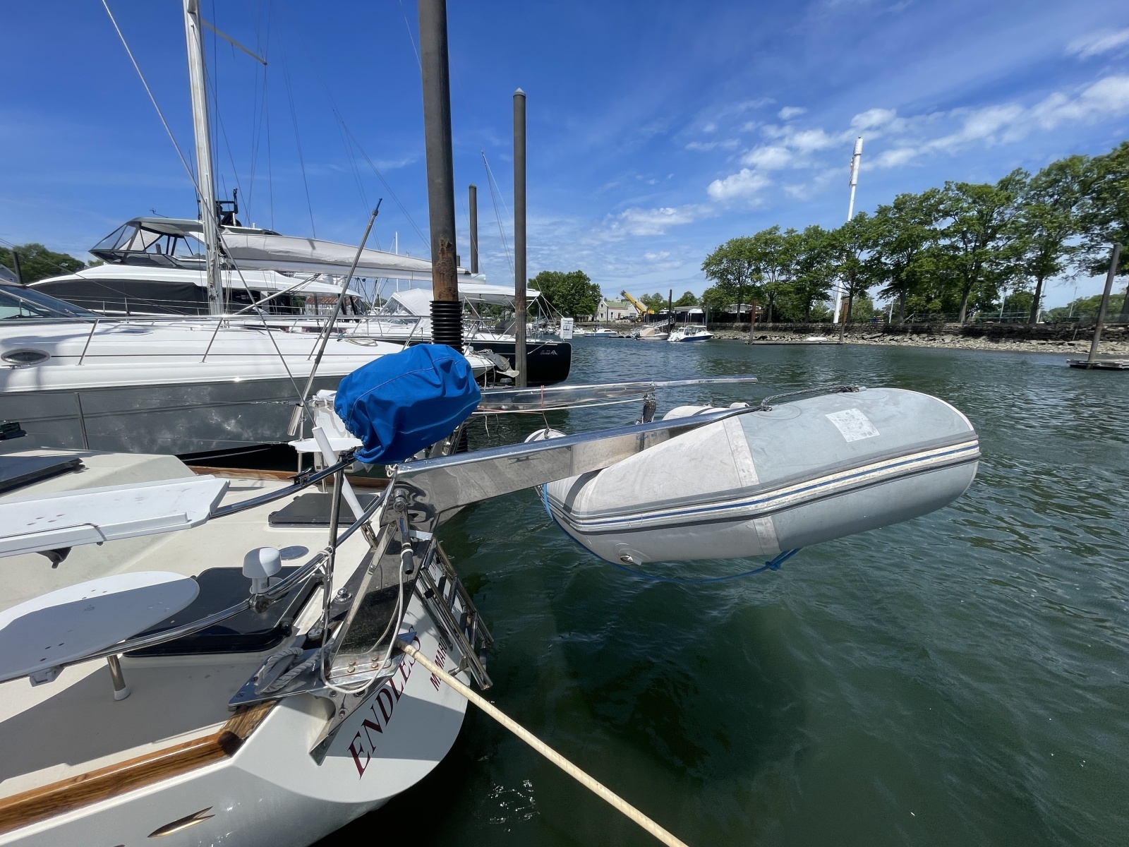 1981 Bristol 41.1cc dinghy davits and dingy