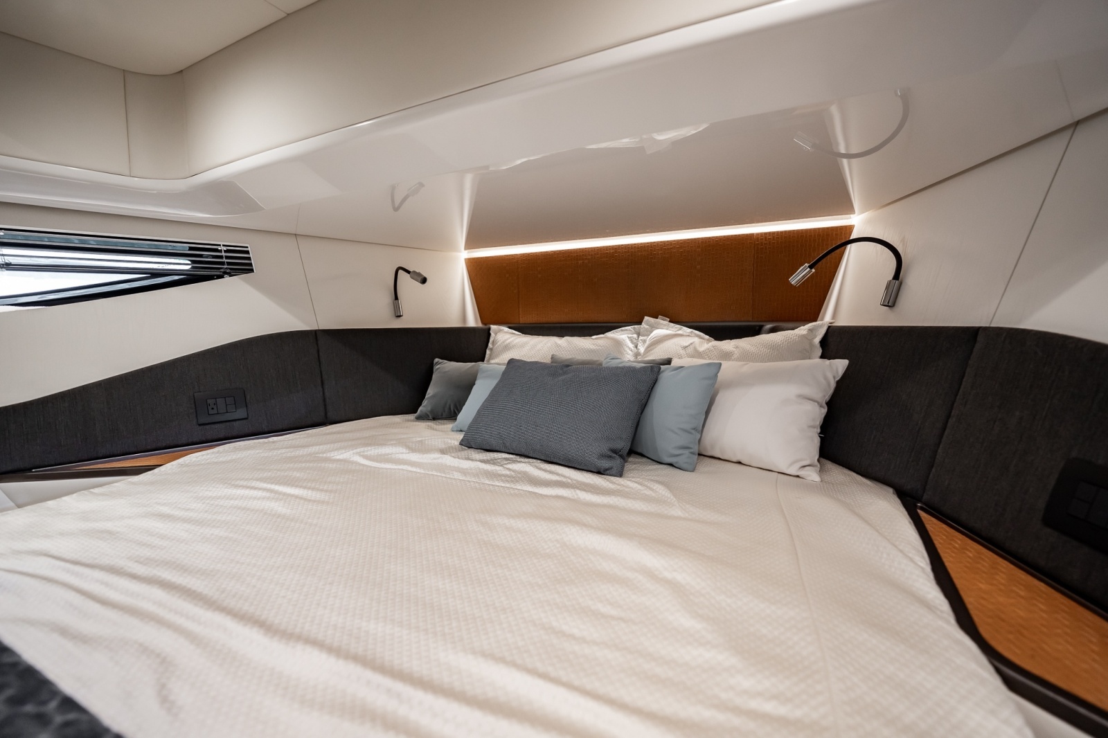 2021 Azimut VERVE 47 photo 48