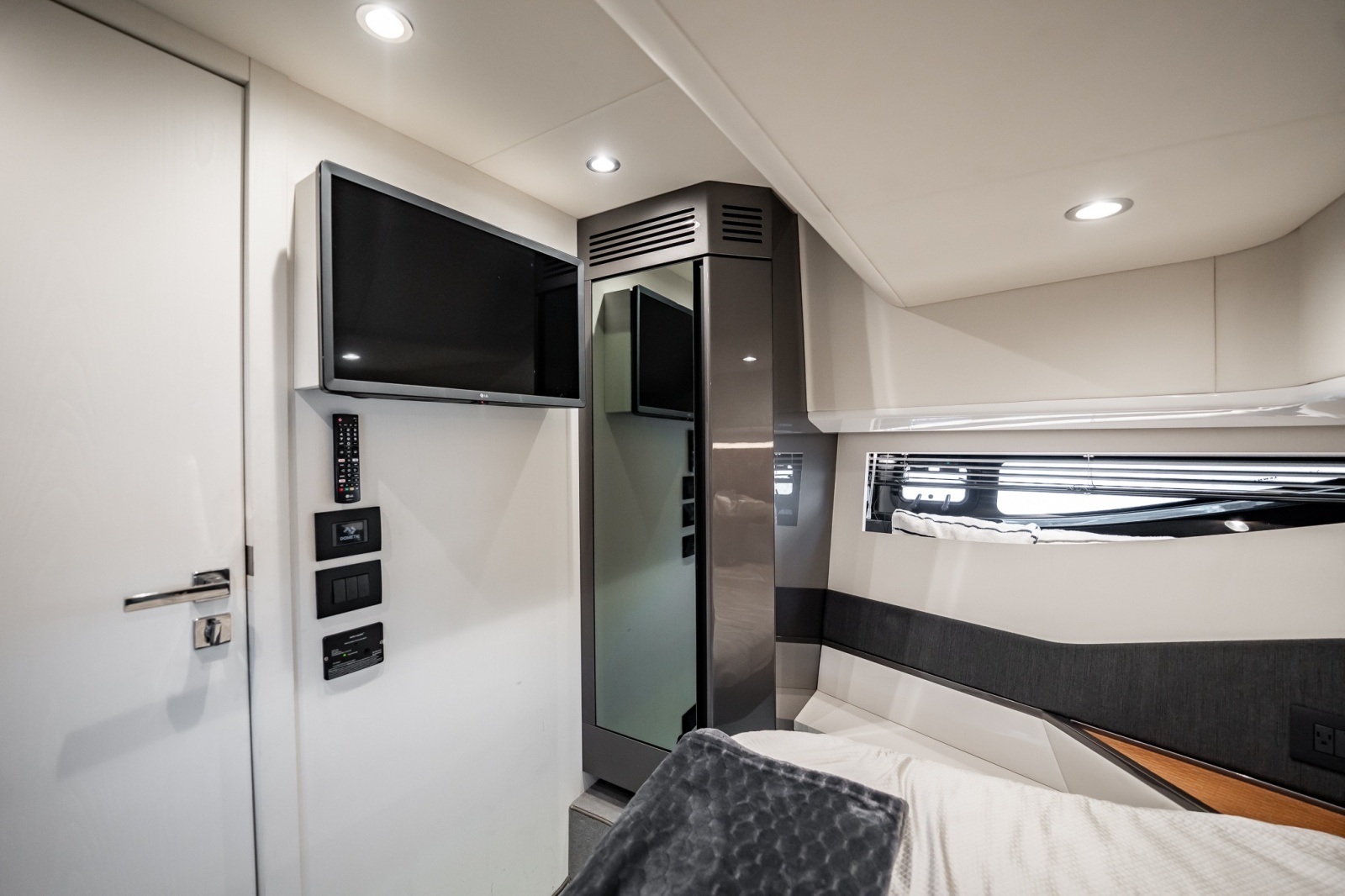2021 Azimut VERVE 47 photo 46