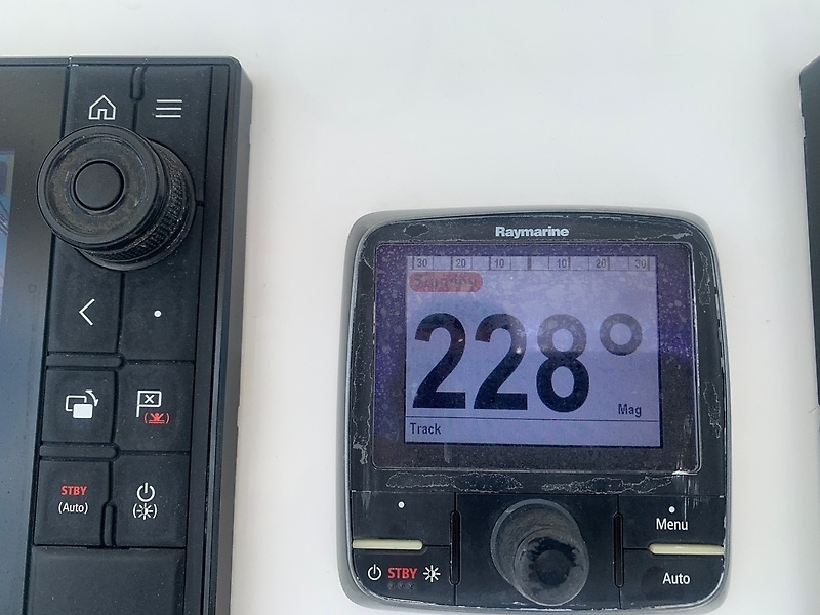 0005705768