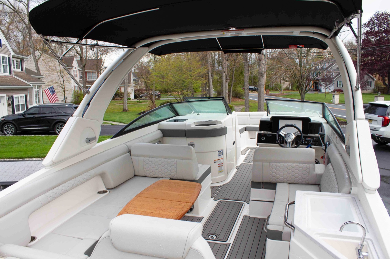 2024 Sea Ray SDX 290