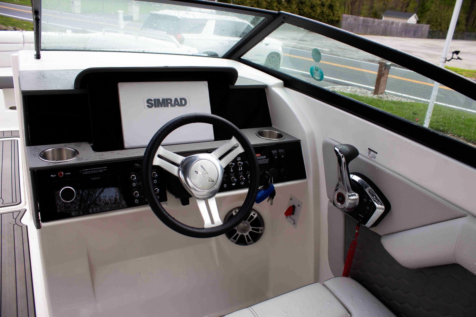 2024 Sea Ray SDX 290