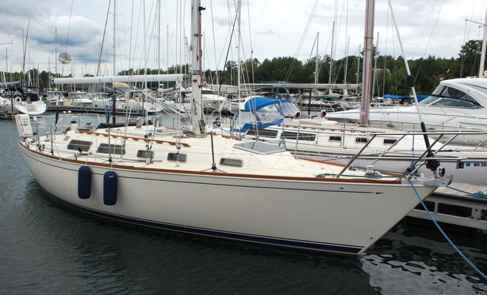 34ft Sabre Yacht For Sale