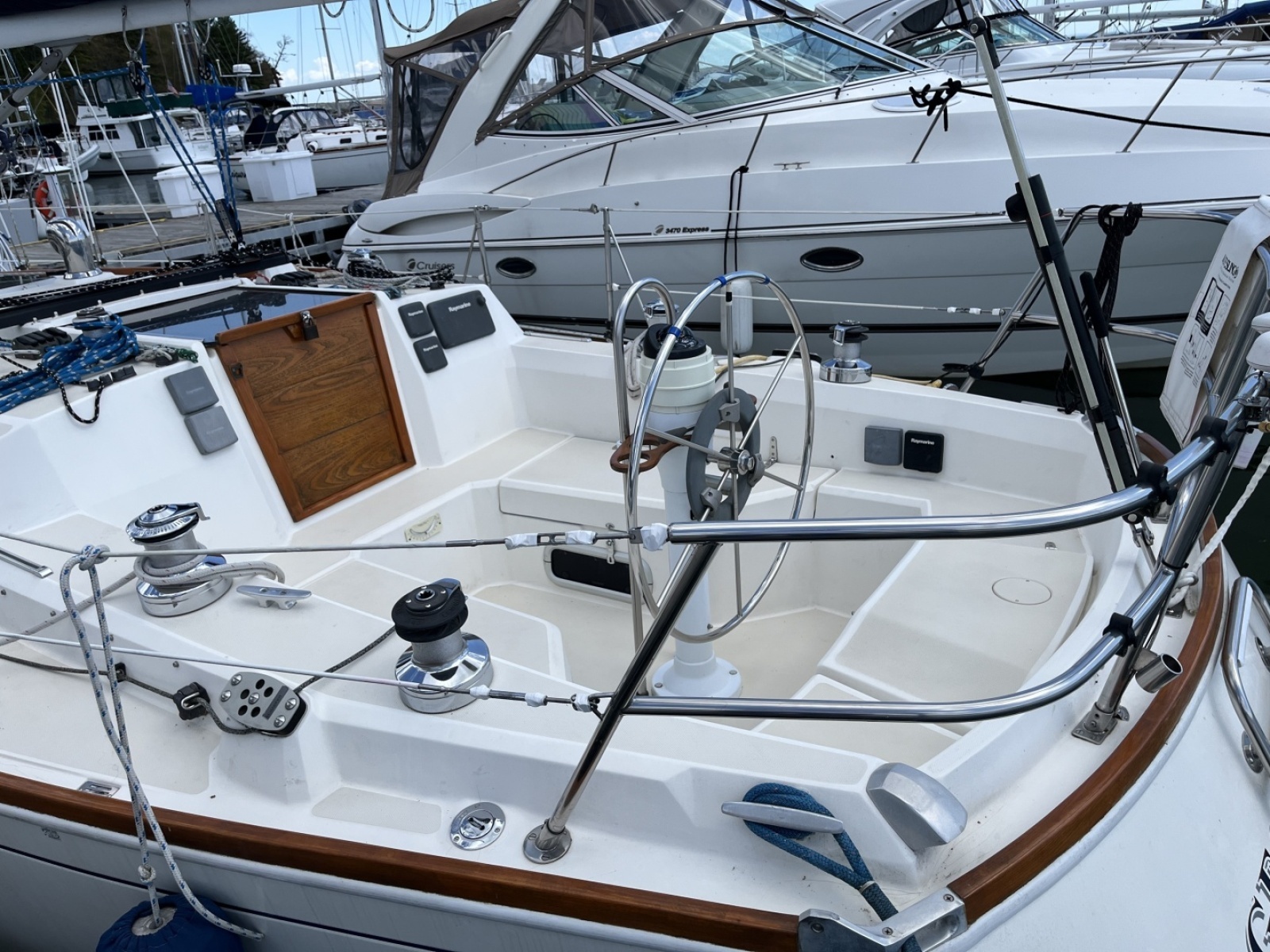 34ft Sabre Yacht For Sale
