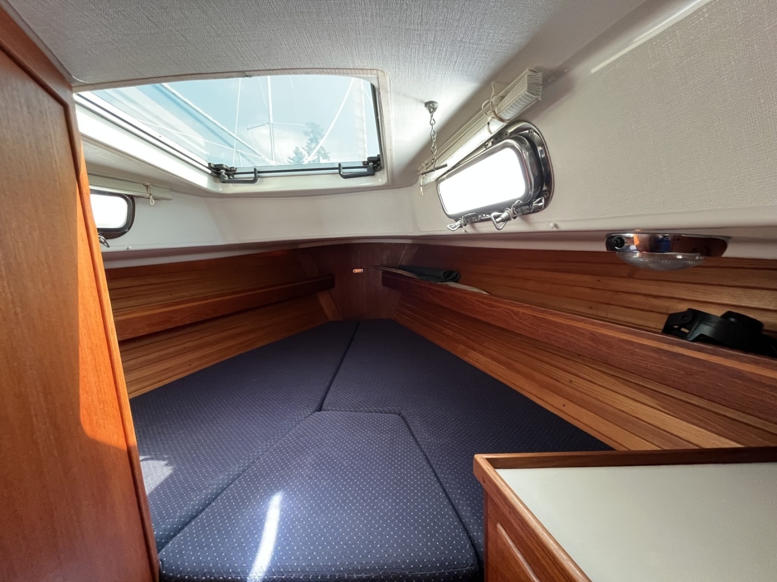 34ft Sabre Yacht For Sale