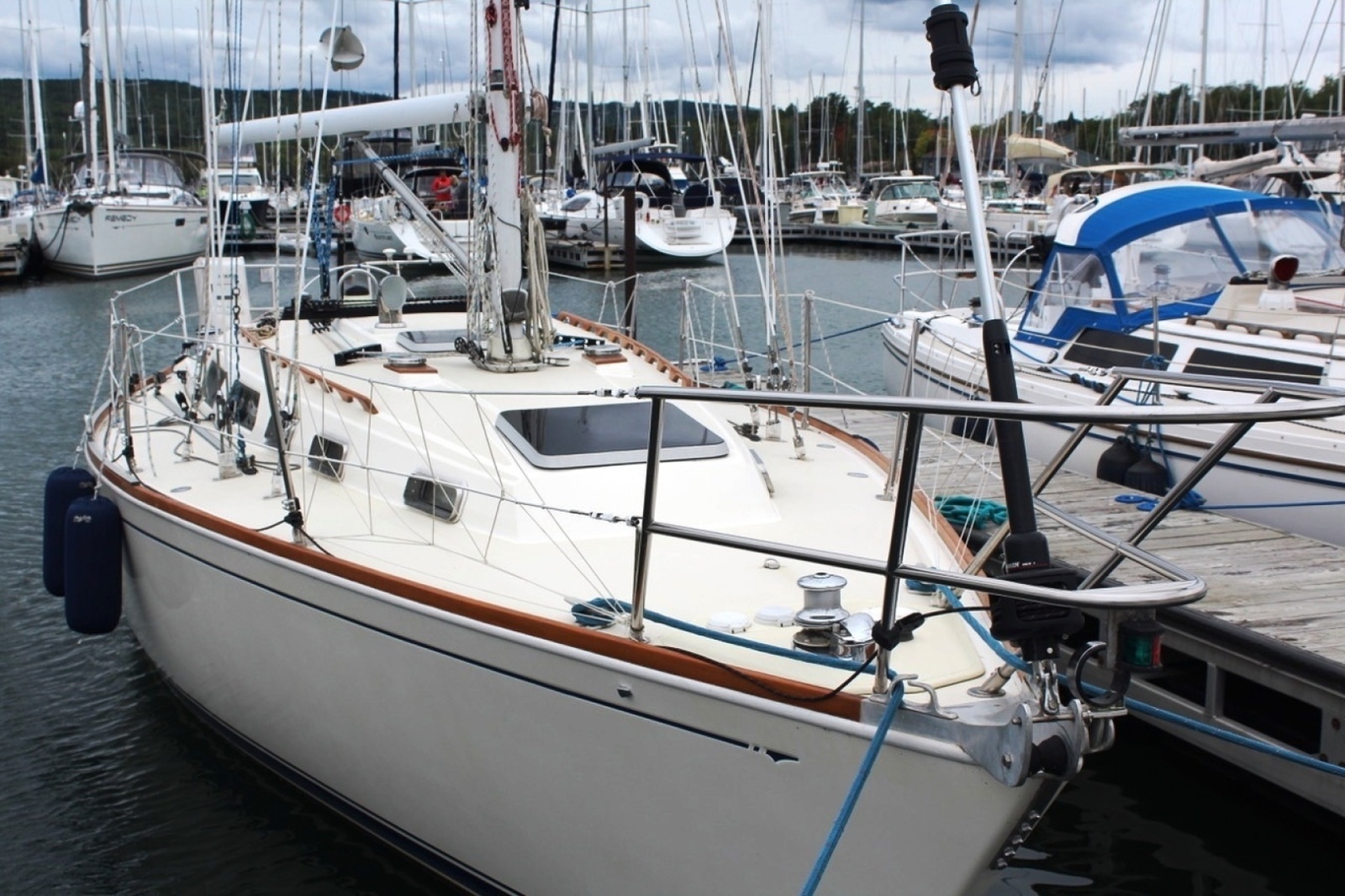34ft Sabre Yacht For Sale