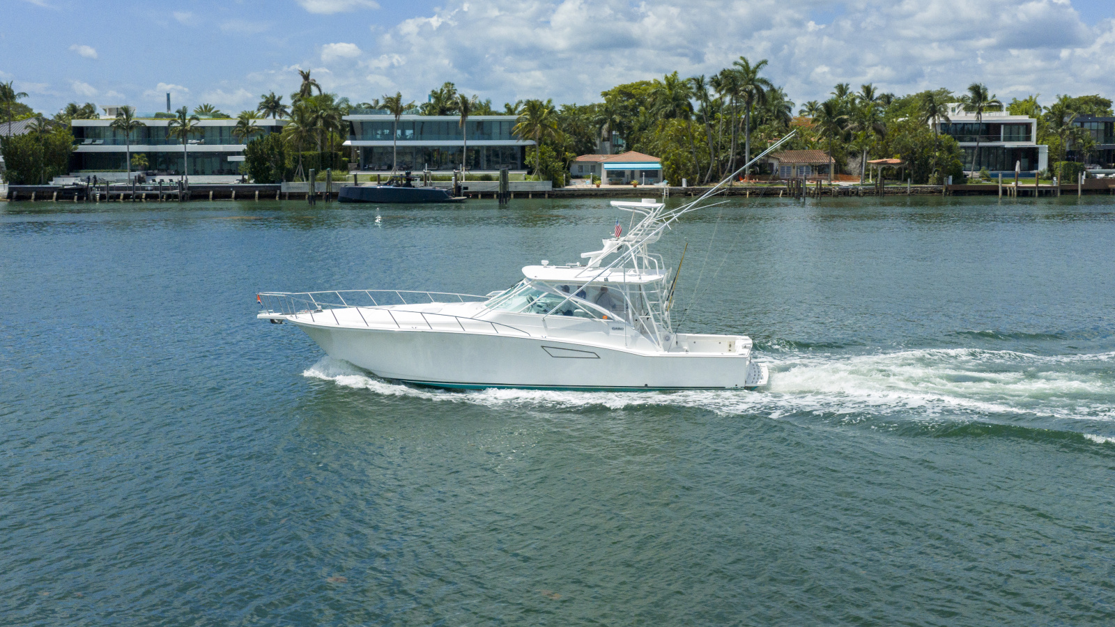 2000 Cabo 45 EXPRESS