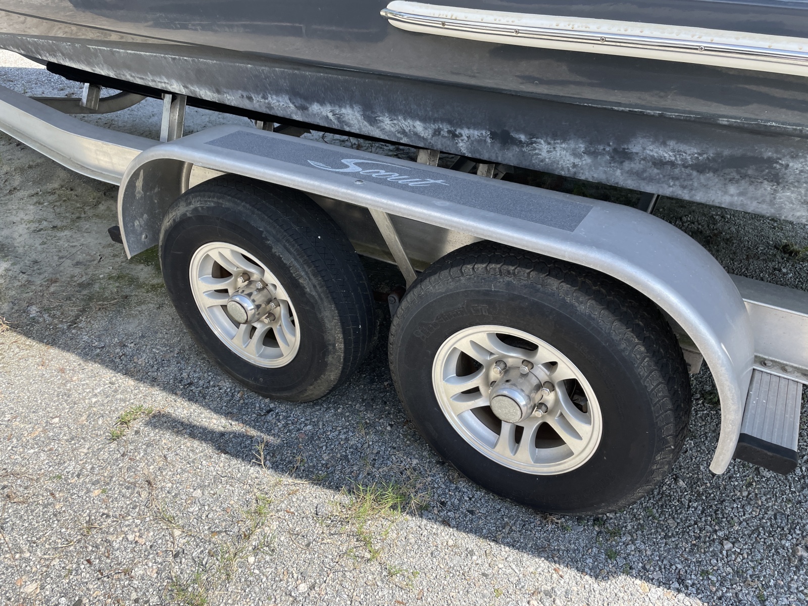2019 Scout 255 LXF