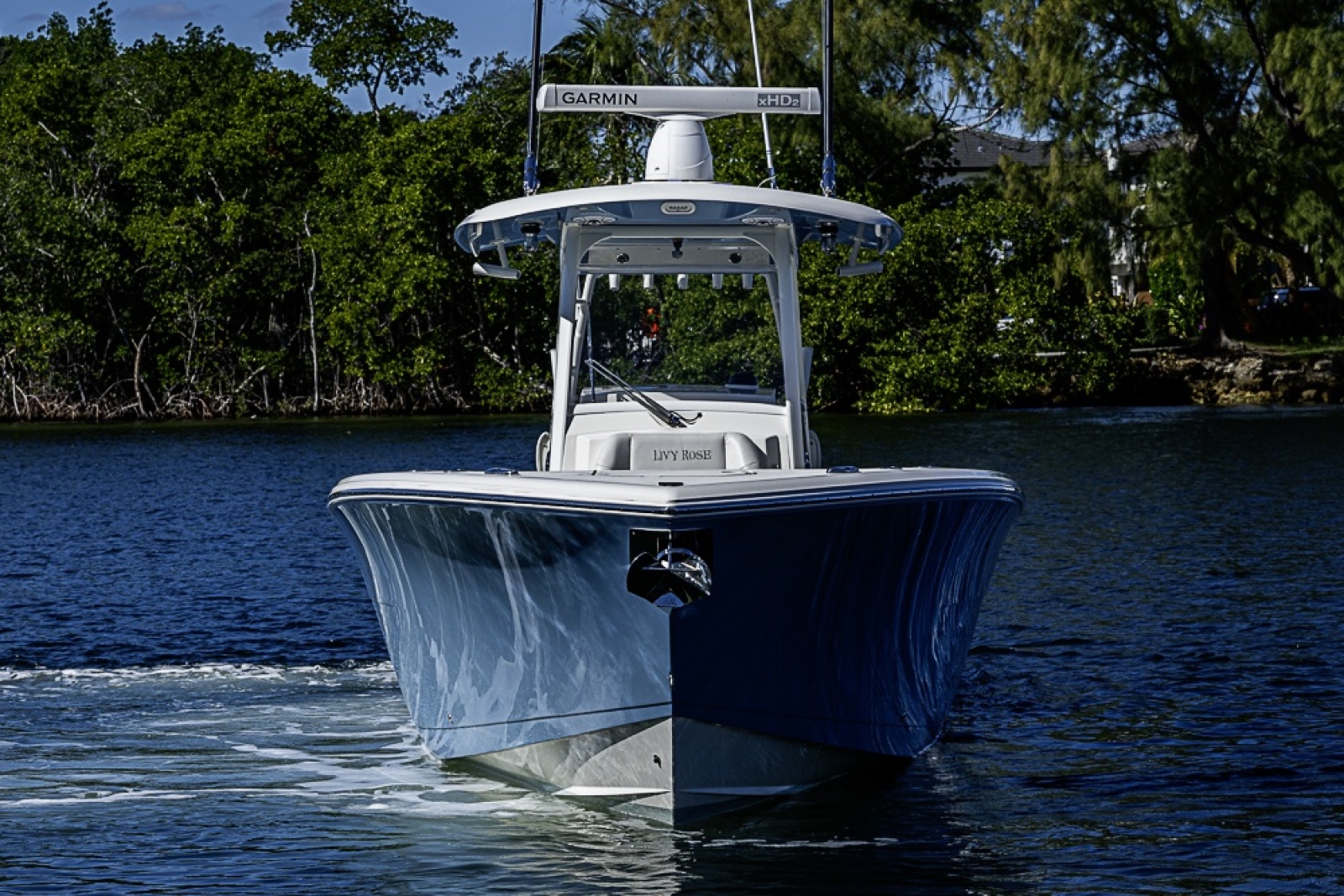 2021 Cobia 320 CC