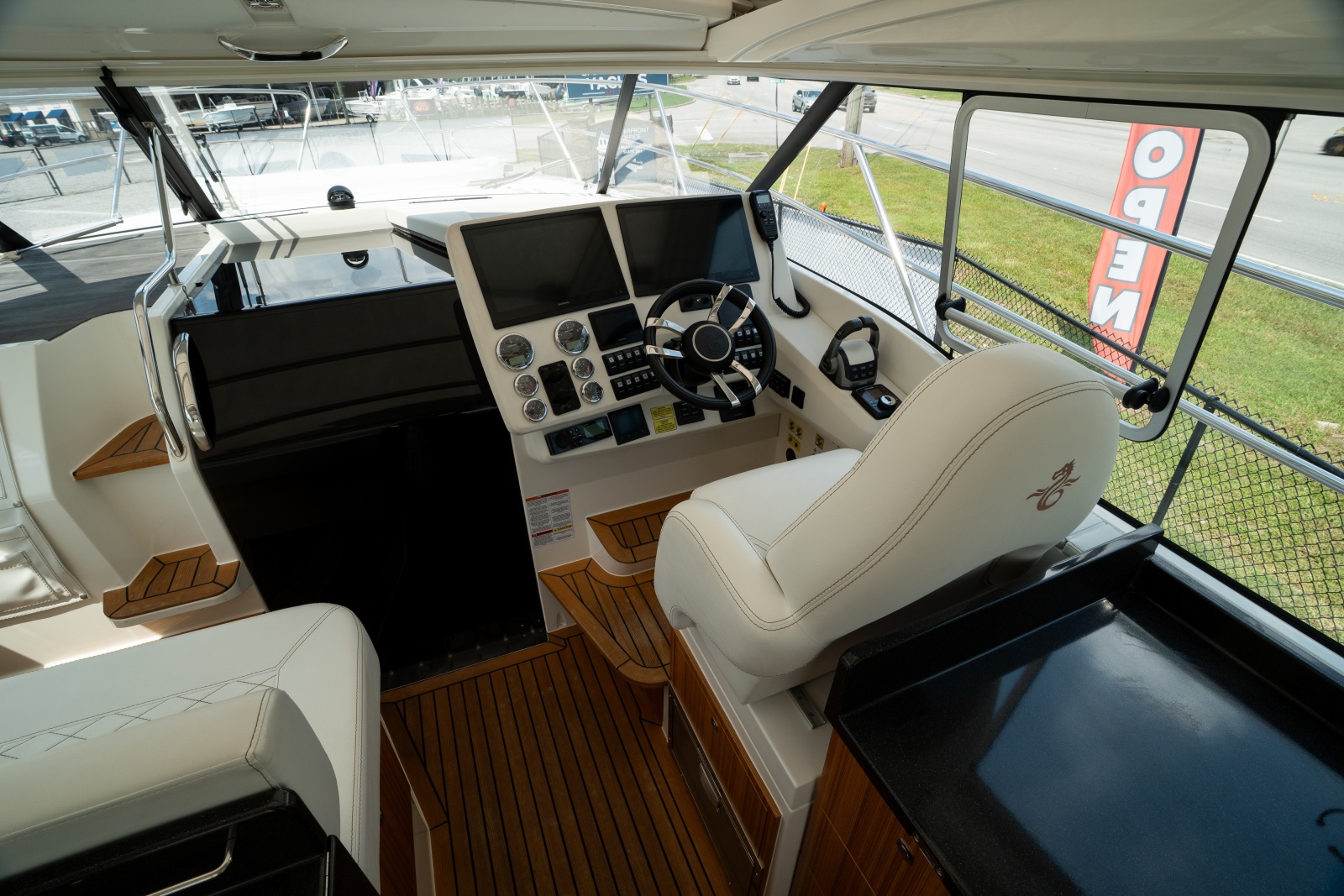2026 Marex 360 Cabriolet Cruiser