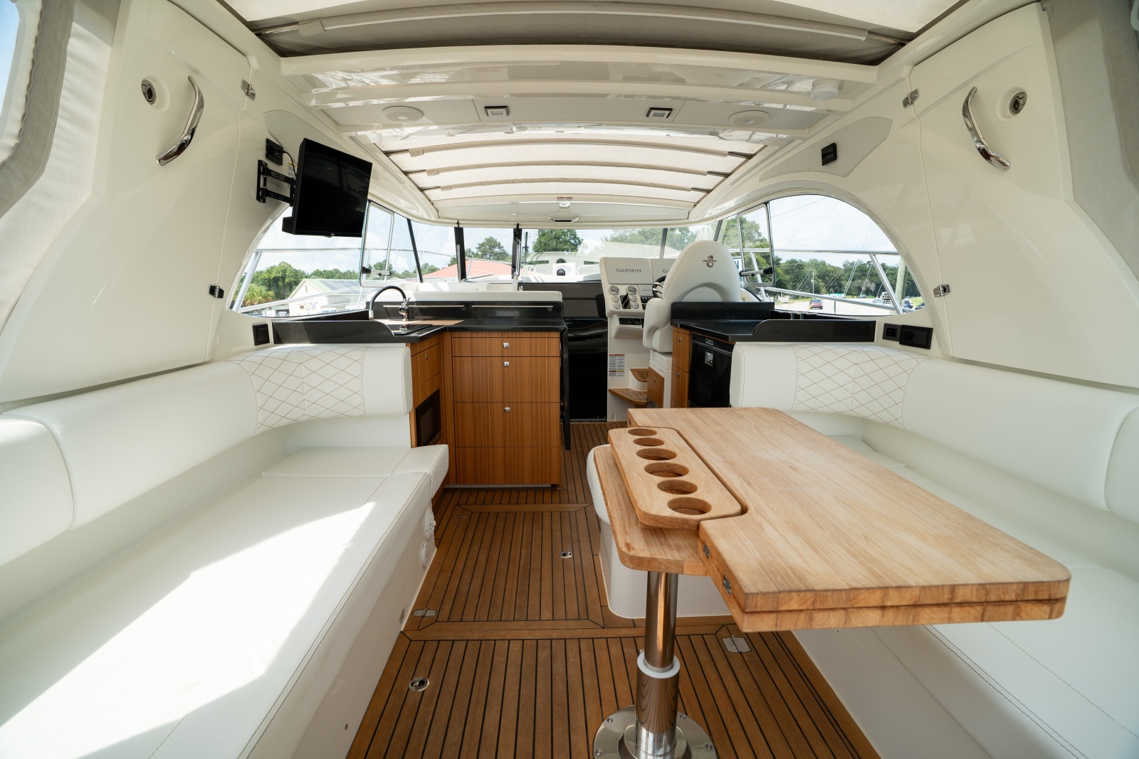 2026 Marex 360 Cabriolet Cruiser