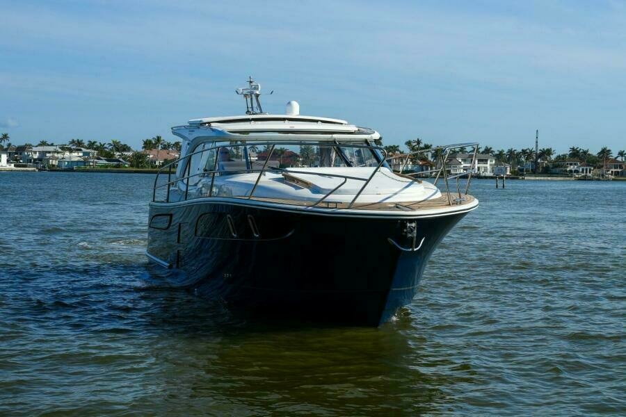2026 Marex 360 Cabriolet Cruiser