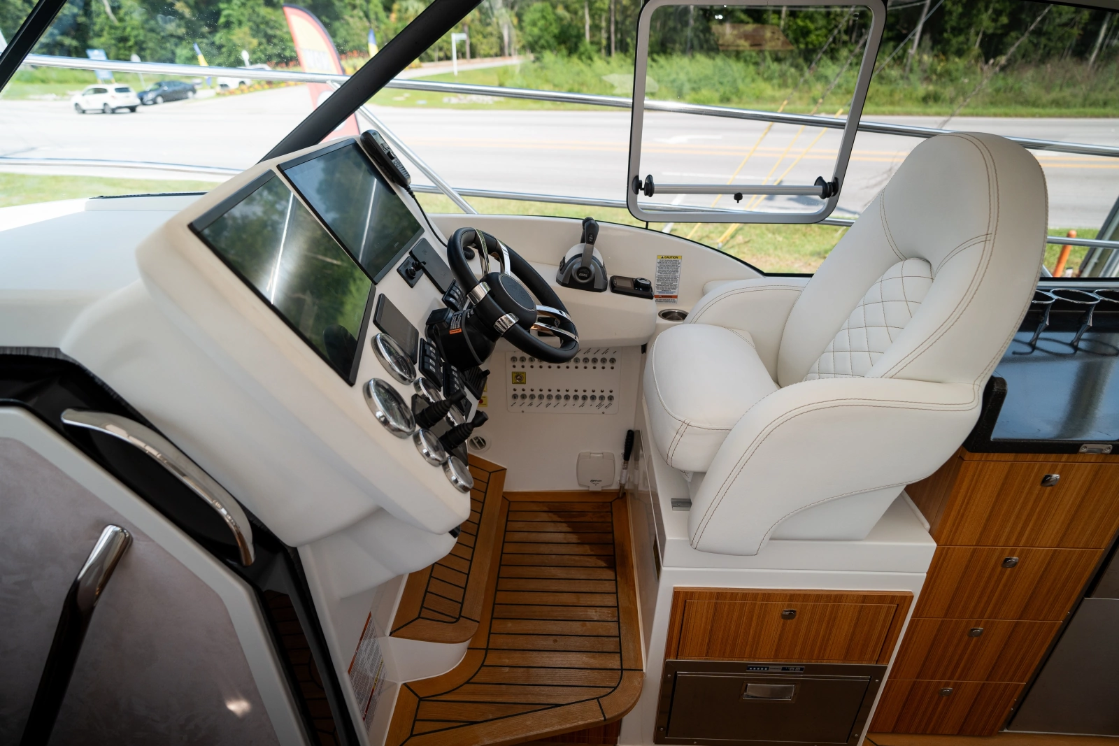 2026 Marex 360 Cabriolet Cruiser
