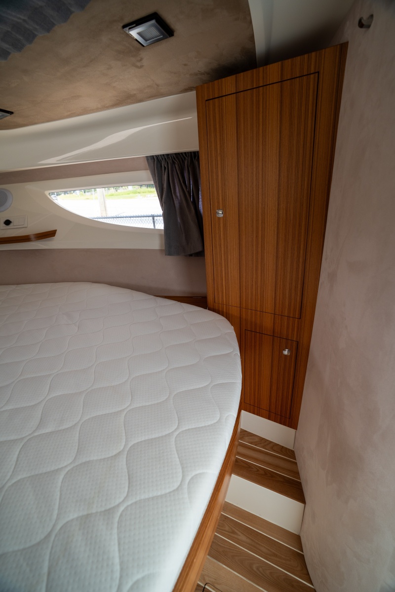 2026 Marex 360 Cabriolet Cruiser