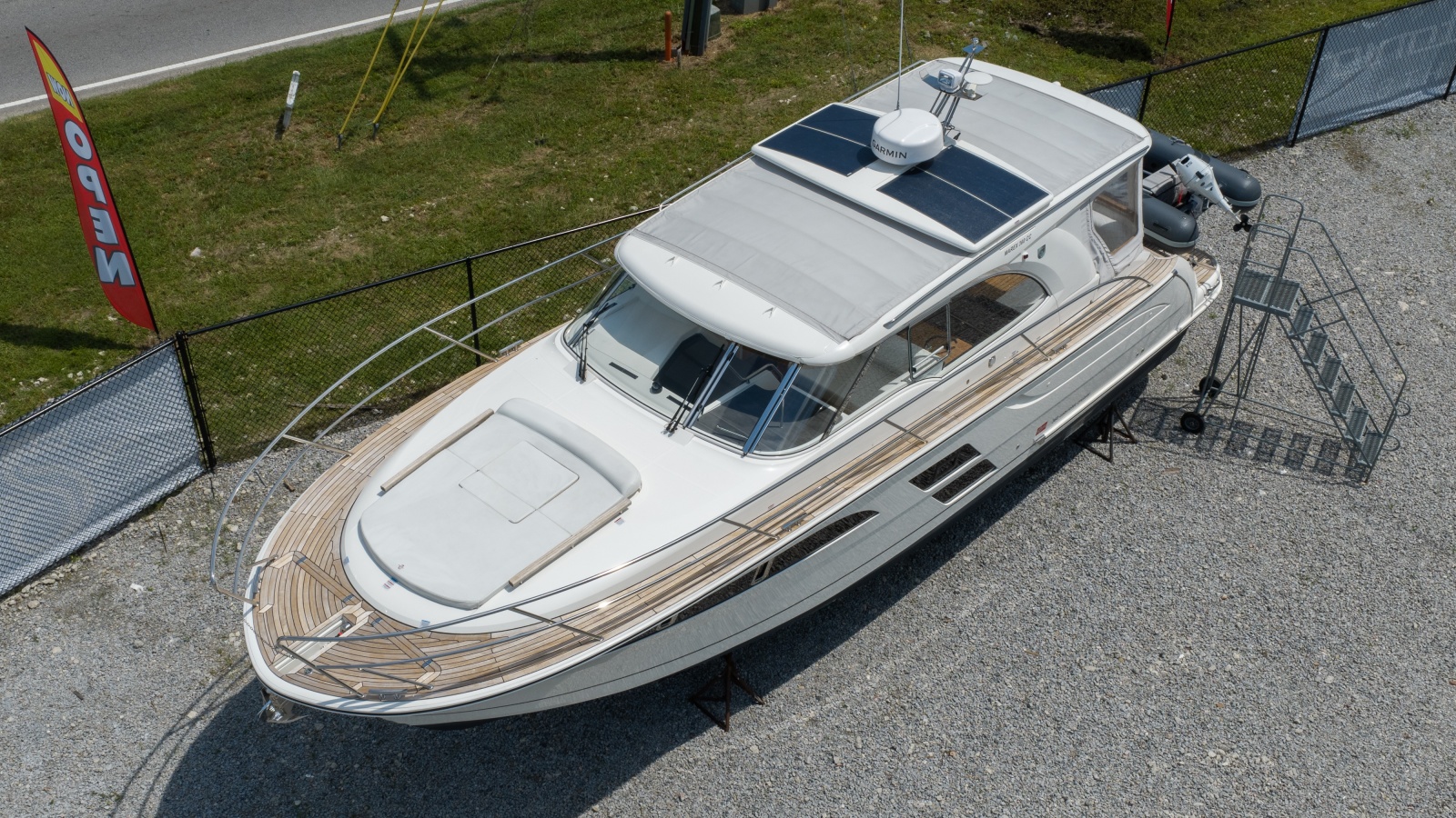 2026 Marex 360 Cabriolet Cruiser