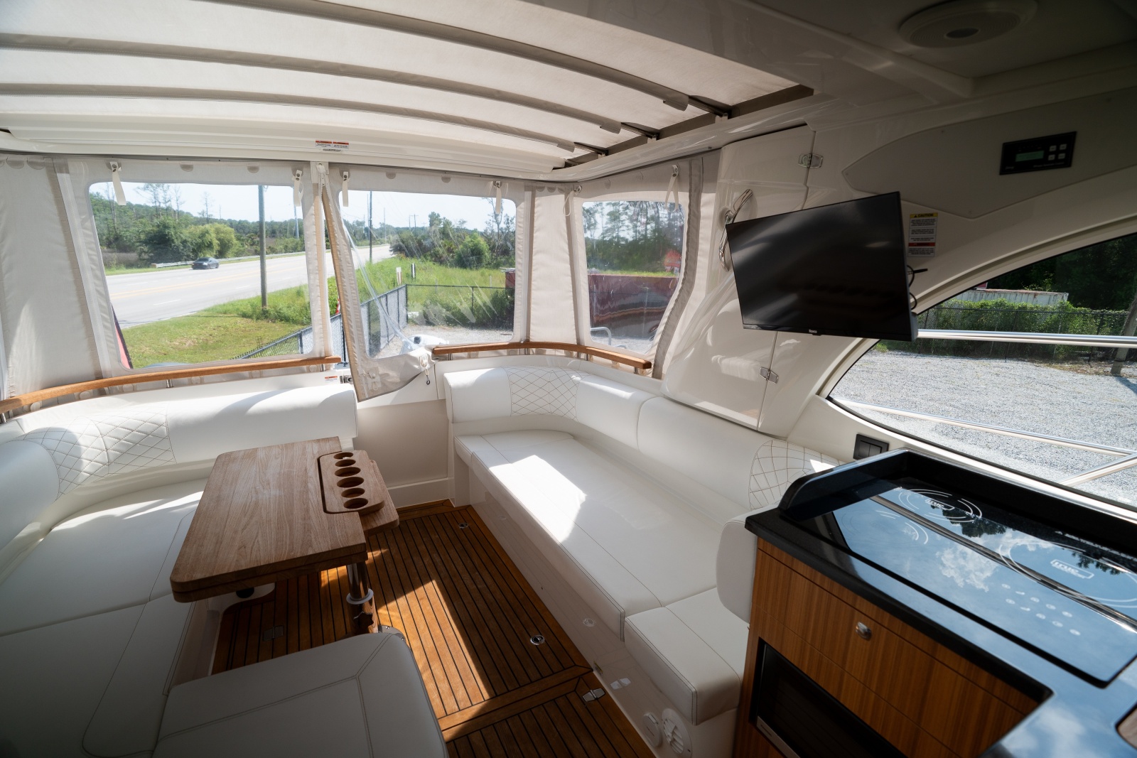 2026 Marex 360 Cabriolet Cruiser