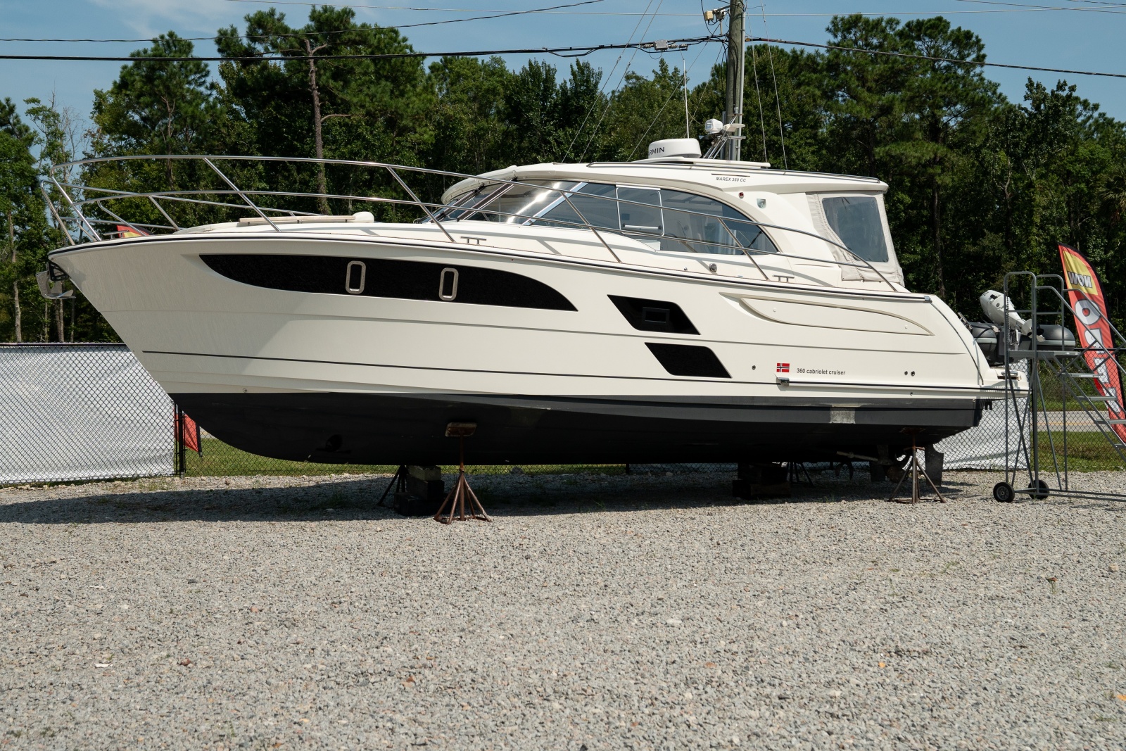 2026 Marex 360 Cabriolet Cruiser