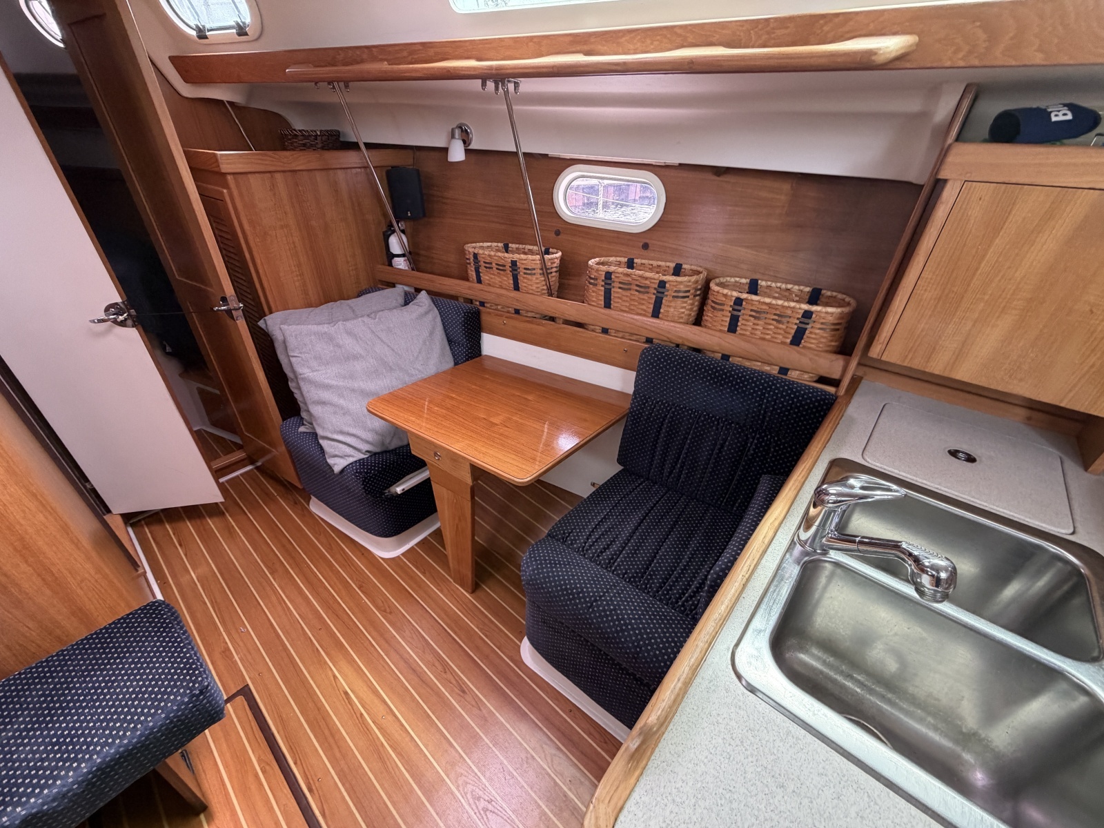 Nautilus 35ft Catalina Yacht For Sale