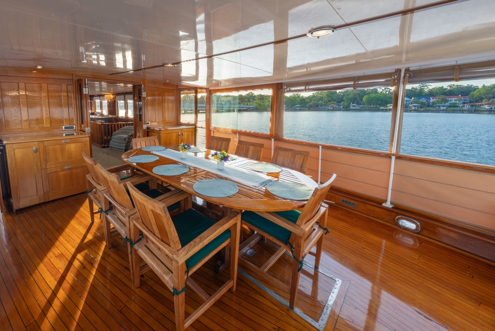 Aft Deck Dining