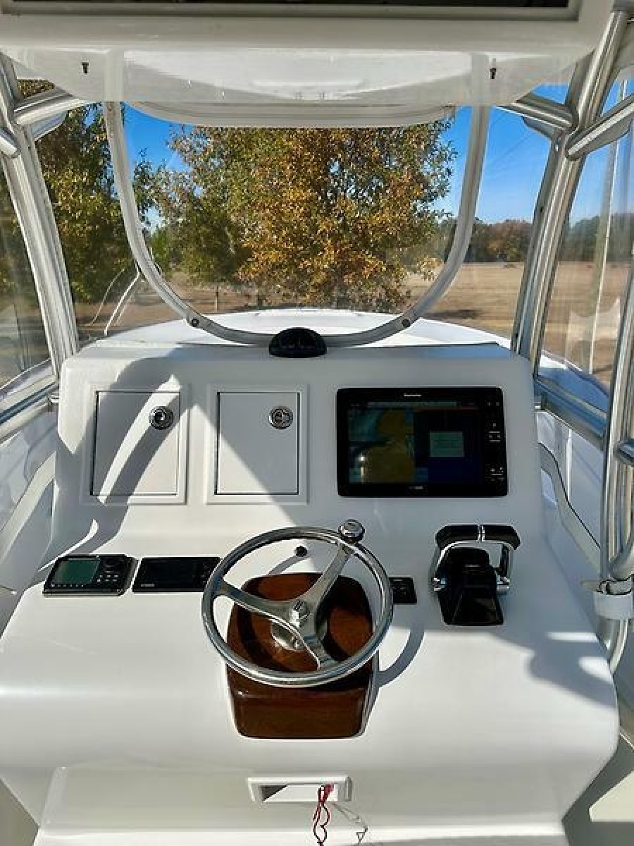 2011 Custom 26CC