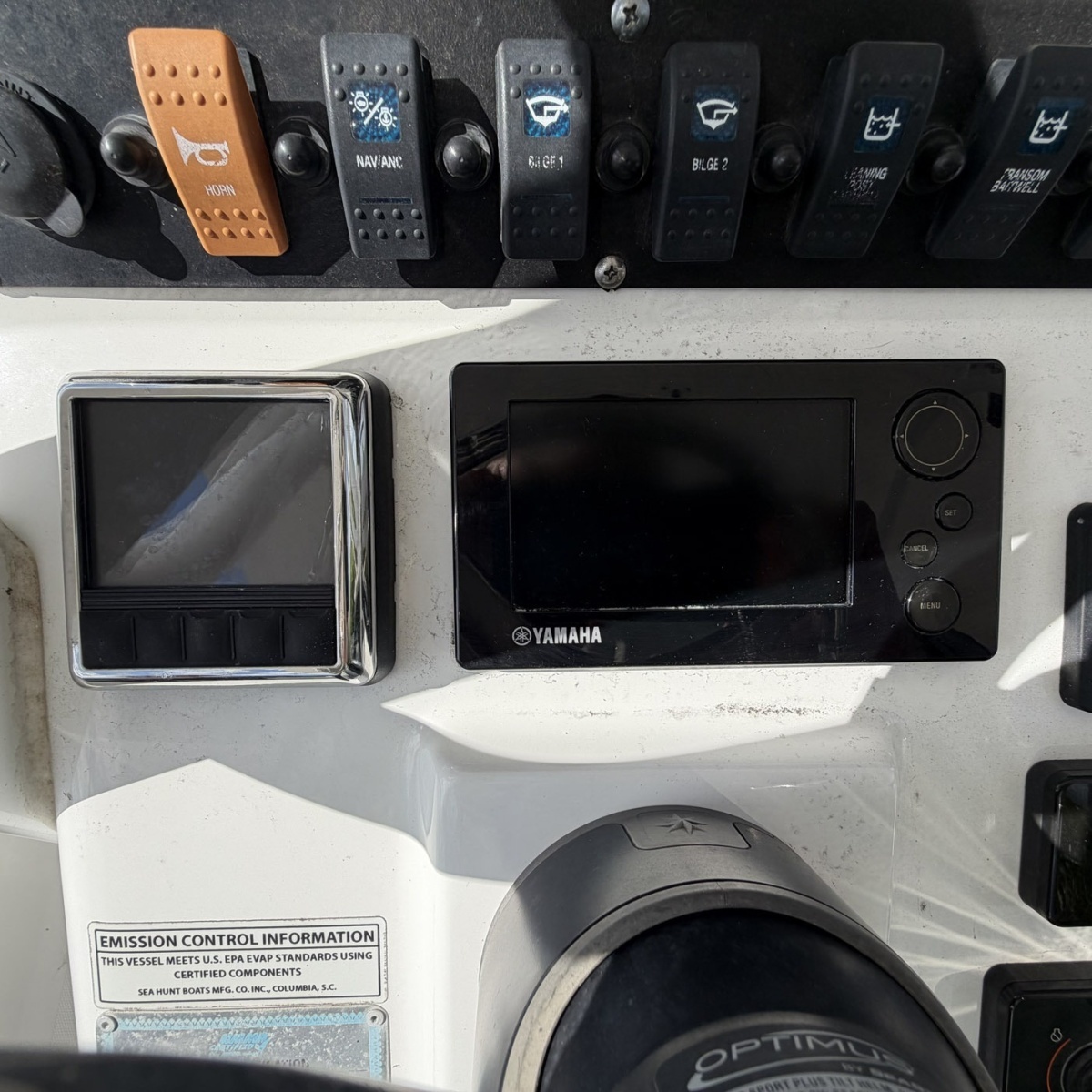 2015 Sea Hunt GameFish 30