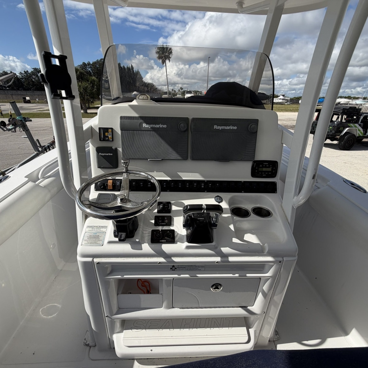 2015 Sea Hunt GameFish 30