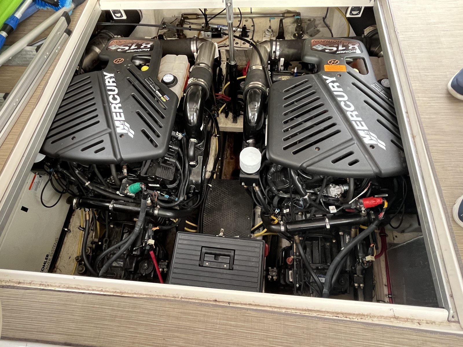 2005 Chaparral Signiyure 350
