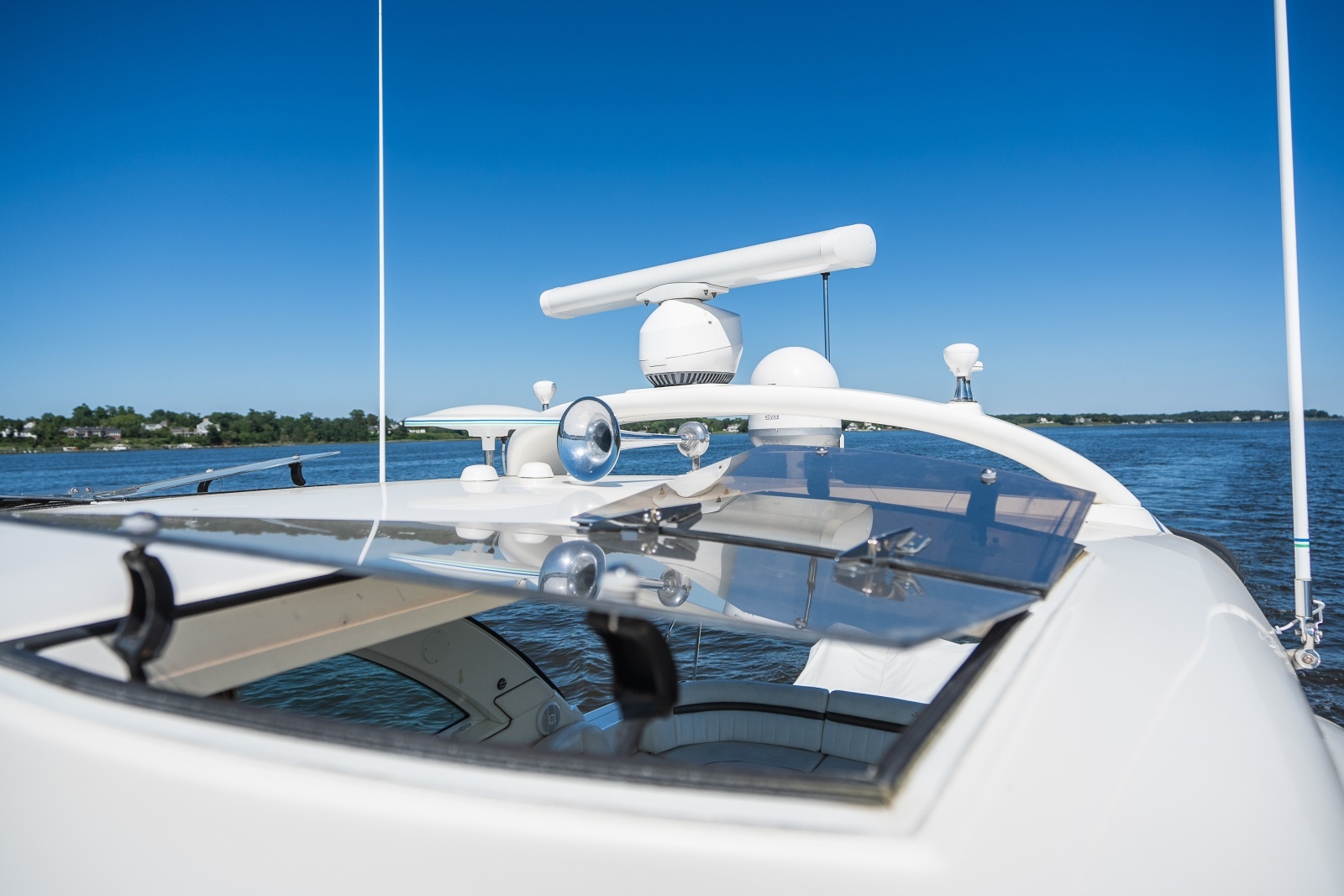 2005 Sea Ray 480 Motor Yacht photo 15