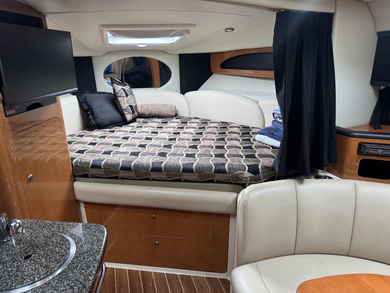 2008 Chaparral 310 Signature