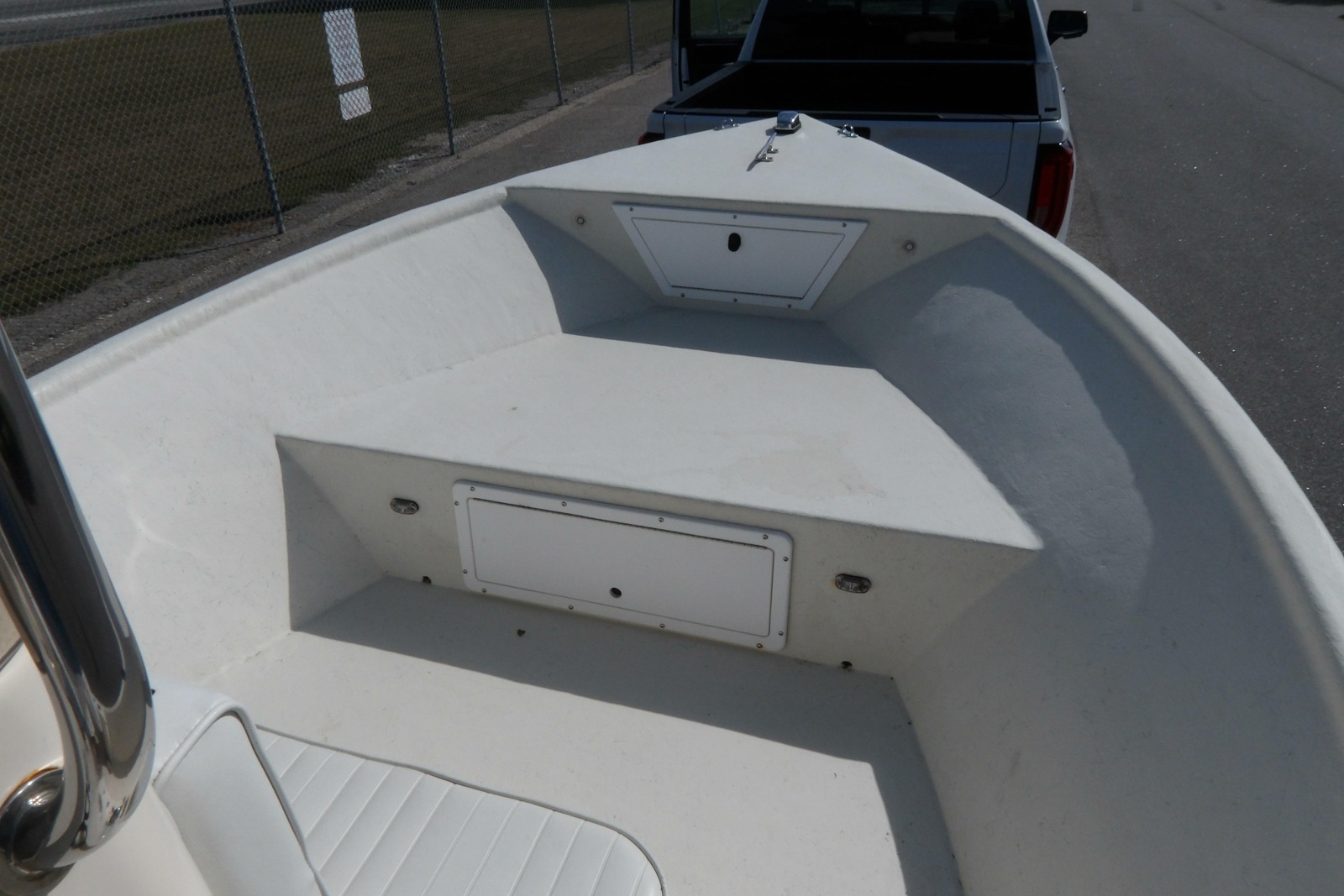 19ft May Craft Yacht For Sale