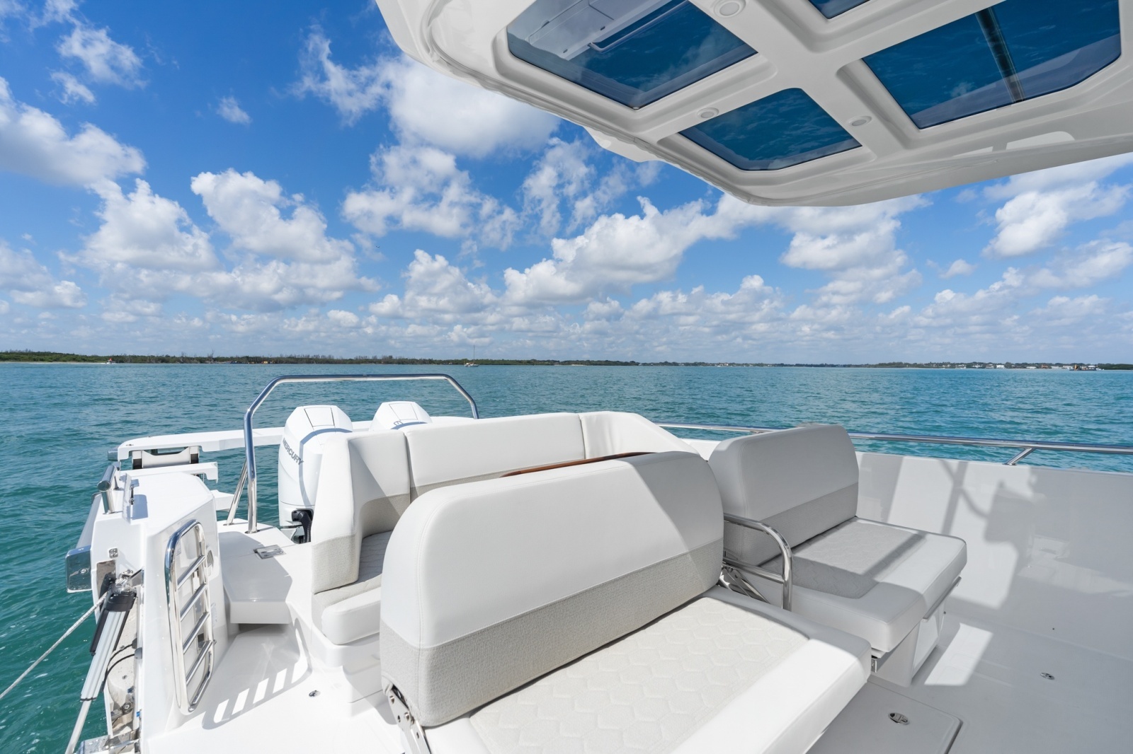 In Stock 2026 Nimbus Sport Tender 42  319 42ft Nimbus Yacht For Sale
