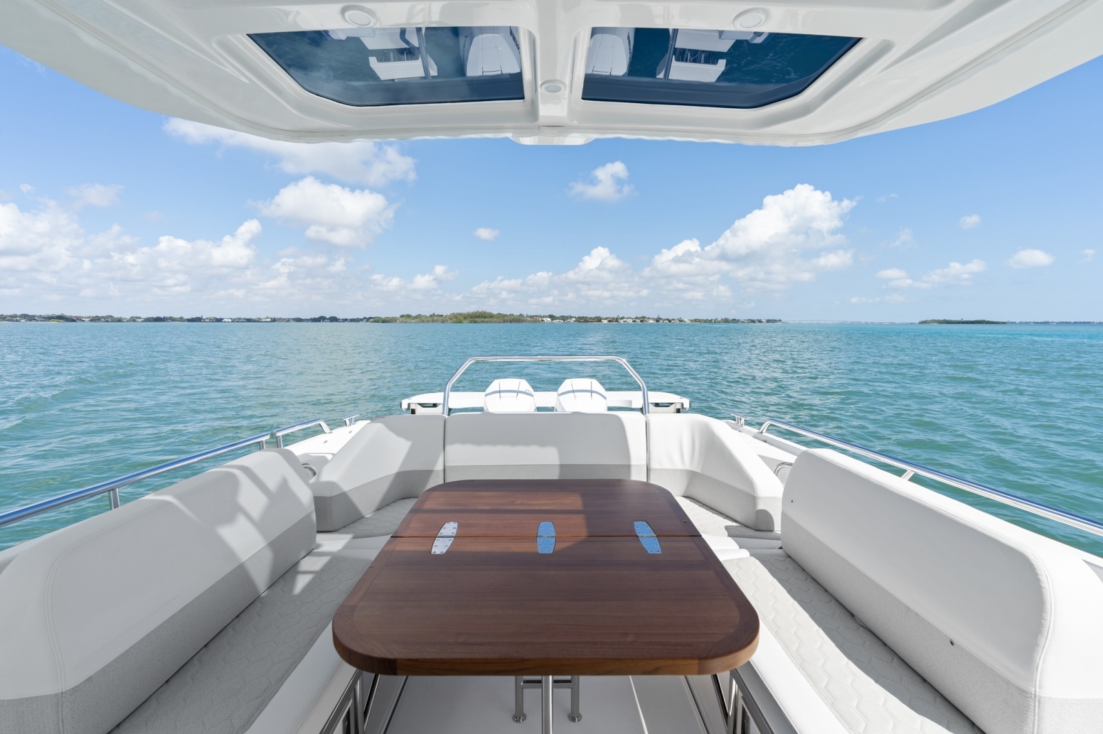 In Stock 2026 Nimbus Sport Tender 42  319 42ft Nimbus Yacht For Sale