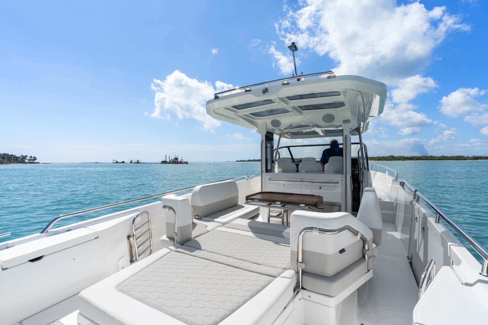 In Stock 2026 Nimbus Sport Tender 42  319 42ft Nimbus Yacht For Sale