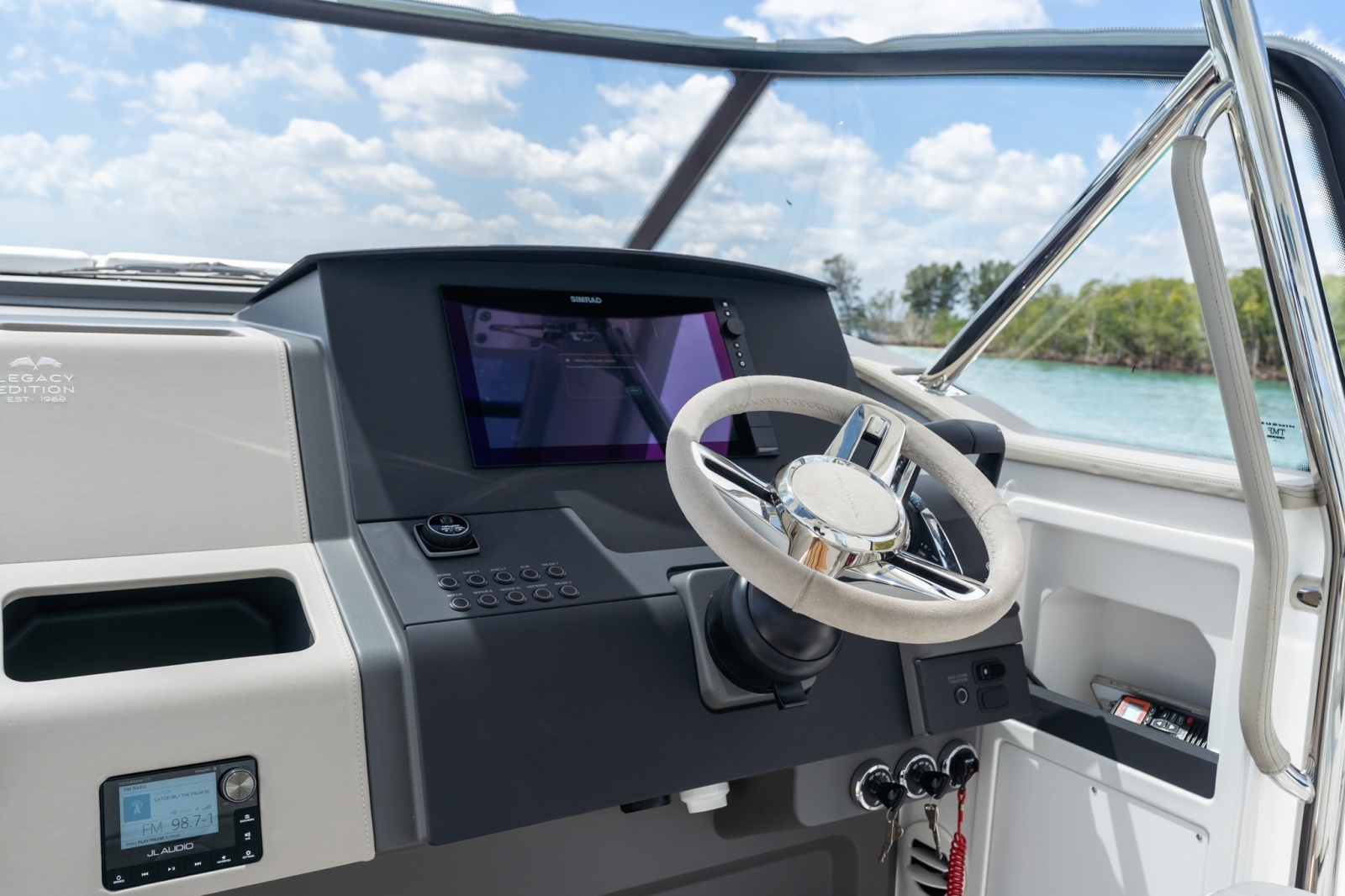 In Stock 2026 Nimbus Sport Tender 42  319 42ft Nimbus Yacht For Sale