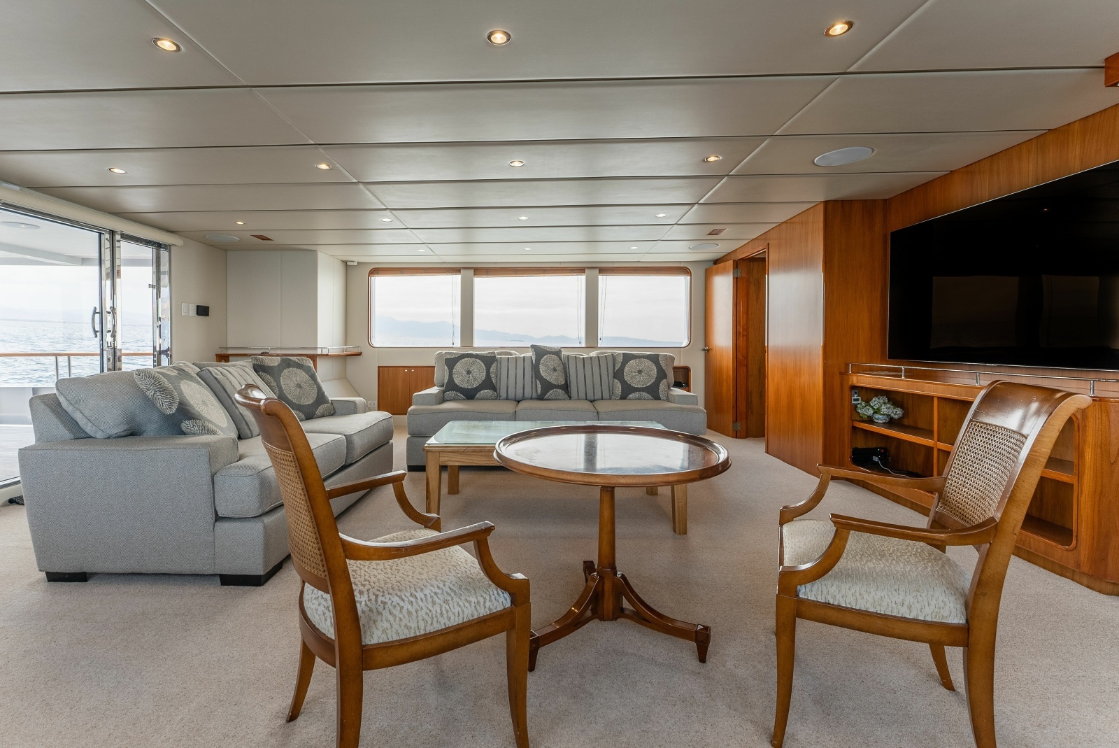 HARDHOME 108ft Albin Yacht For Sale