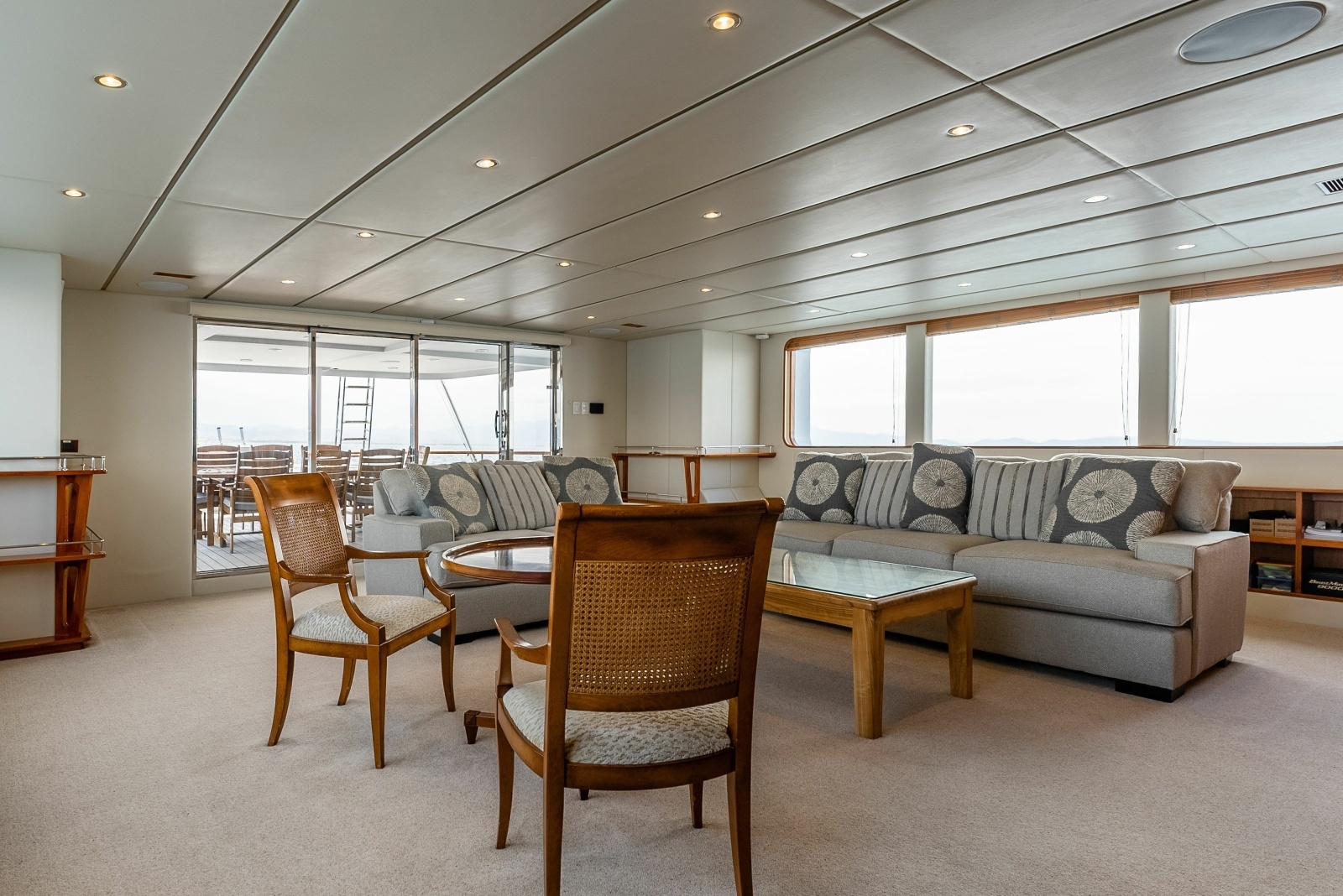 HARDHOME 108ft Albin Yacht For Sale