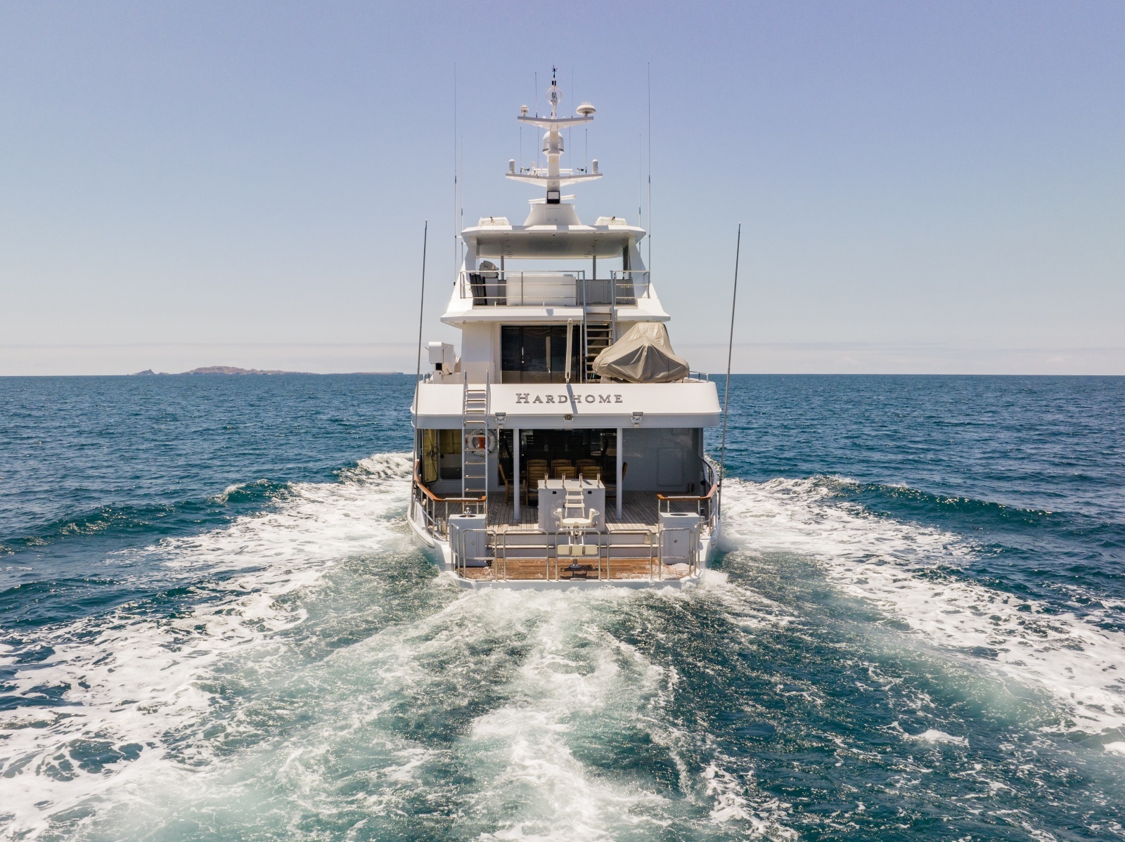 HARDHOME 108ft Albin Yacht For Sale