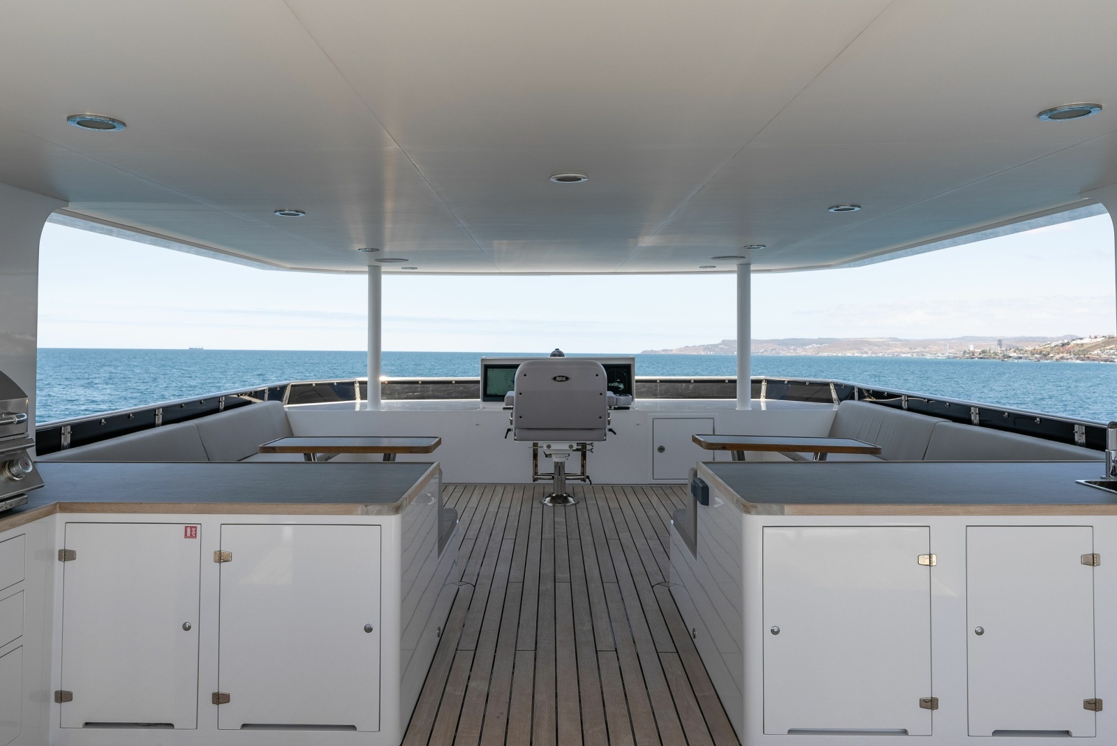 HARDHOME 108ft Albin Yacht For Sale