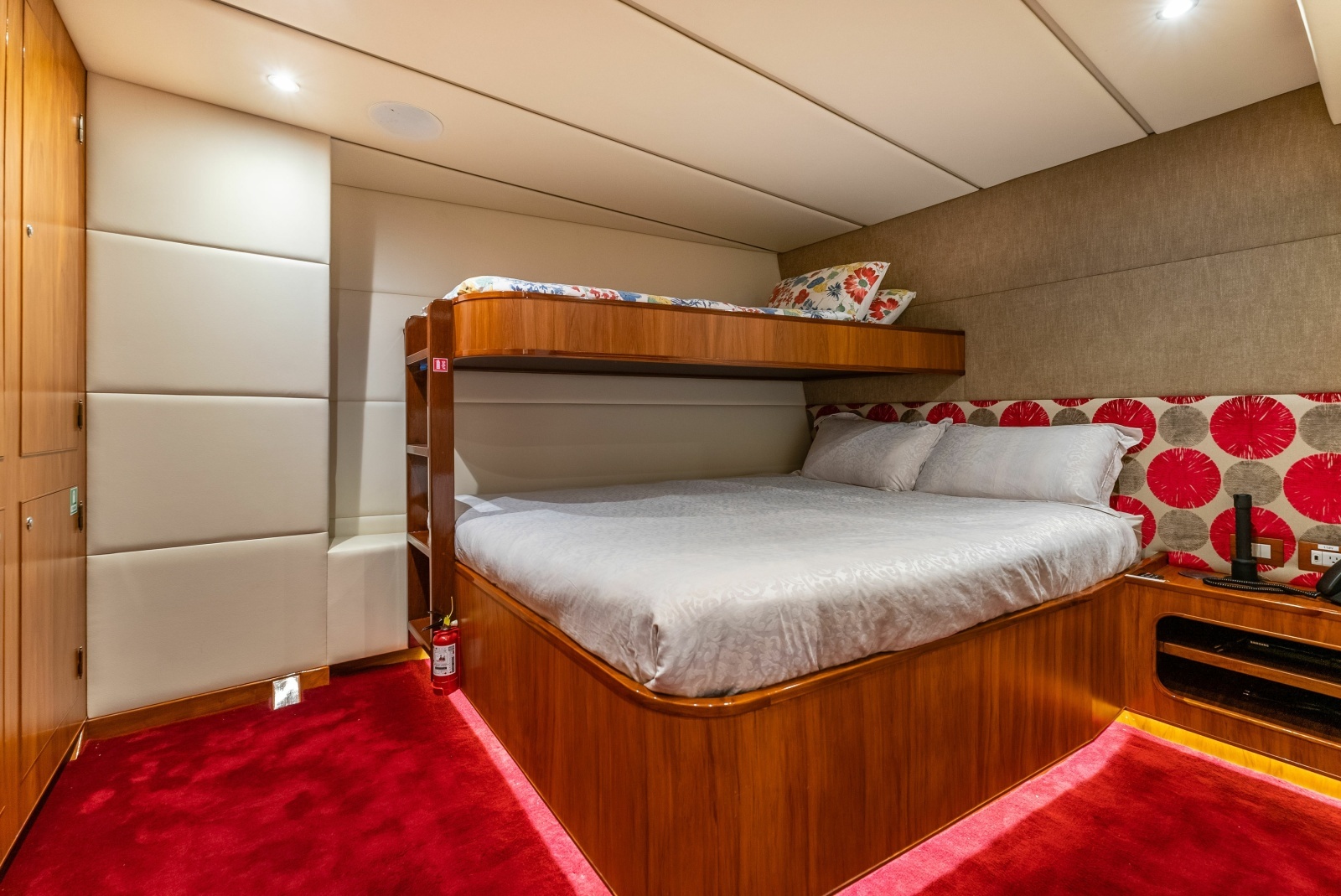 HARDHOME 108ft Albin Yacht For Sale
