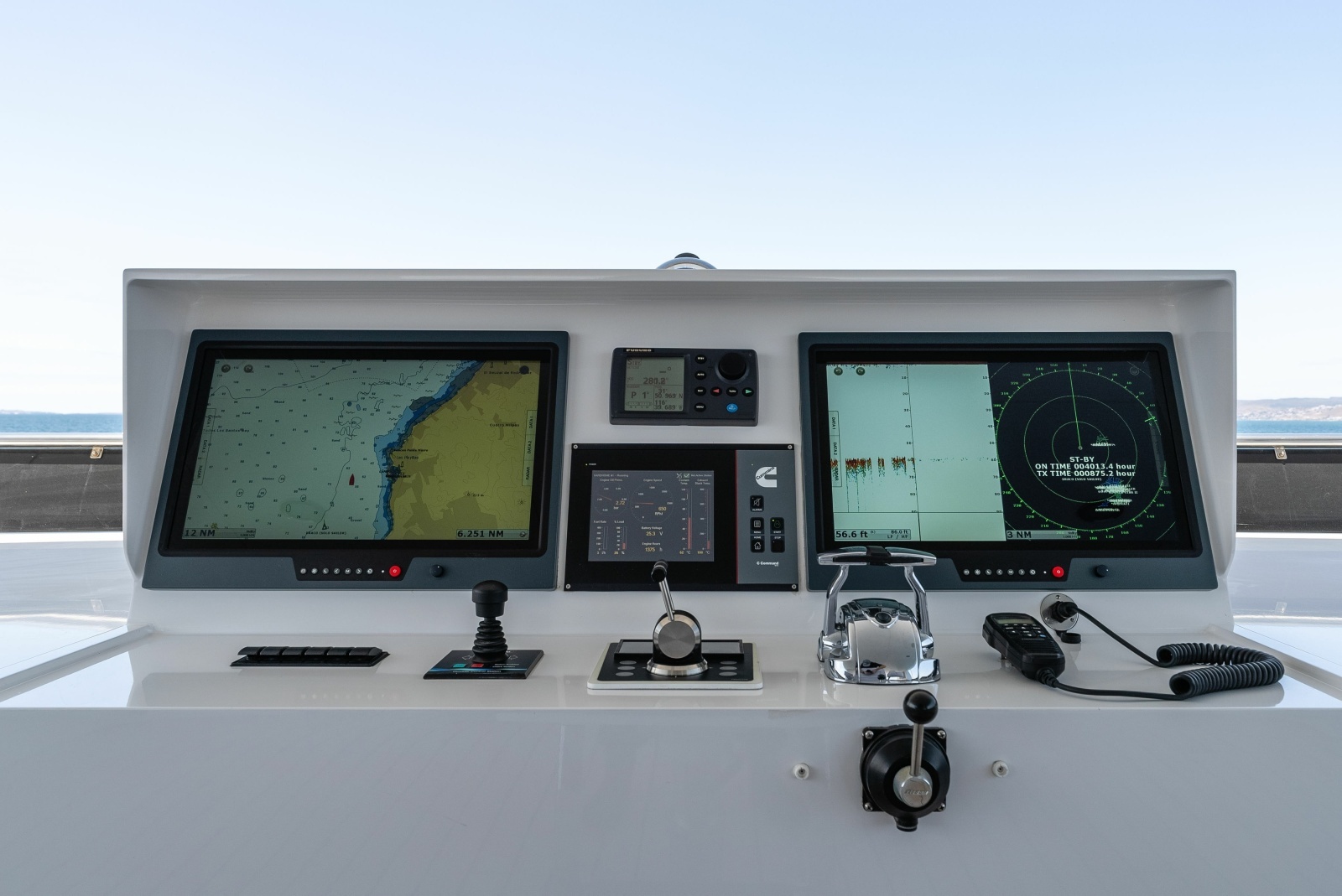 HARDHOME 108ft Albin Yacht For Sale