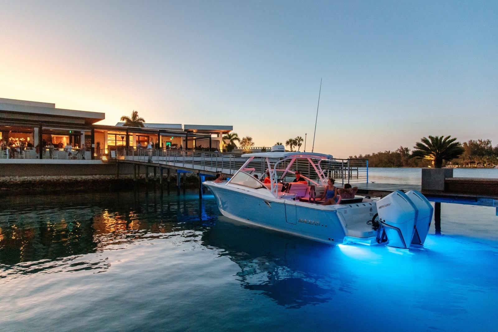 30ft Blackfin Yacht For Sale