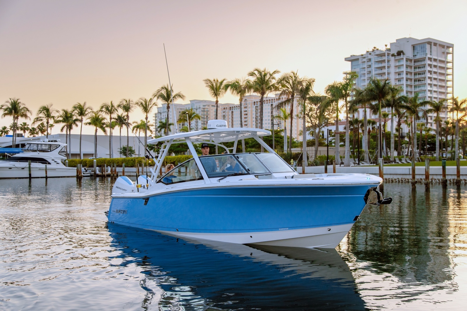 30ft Blackfin Yacht For Sale