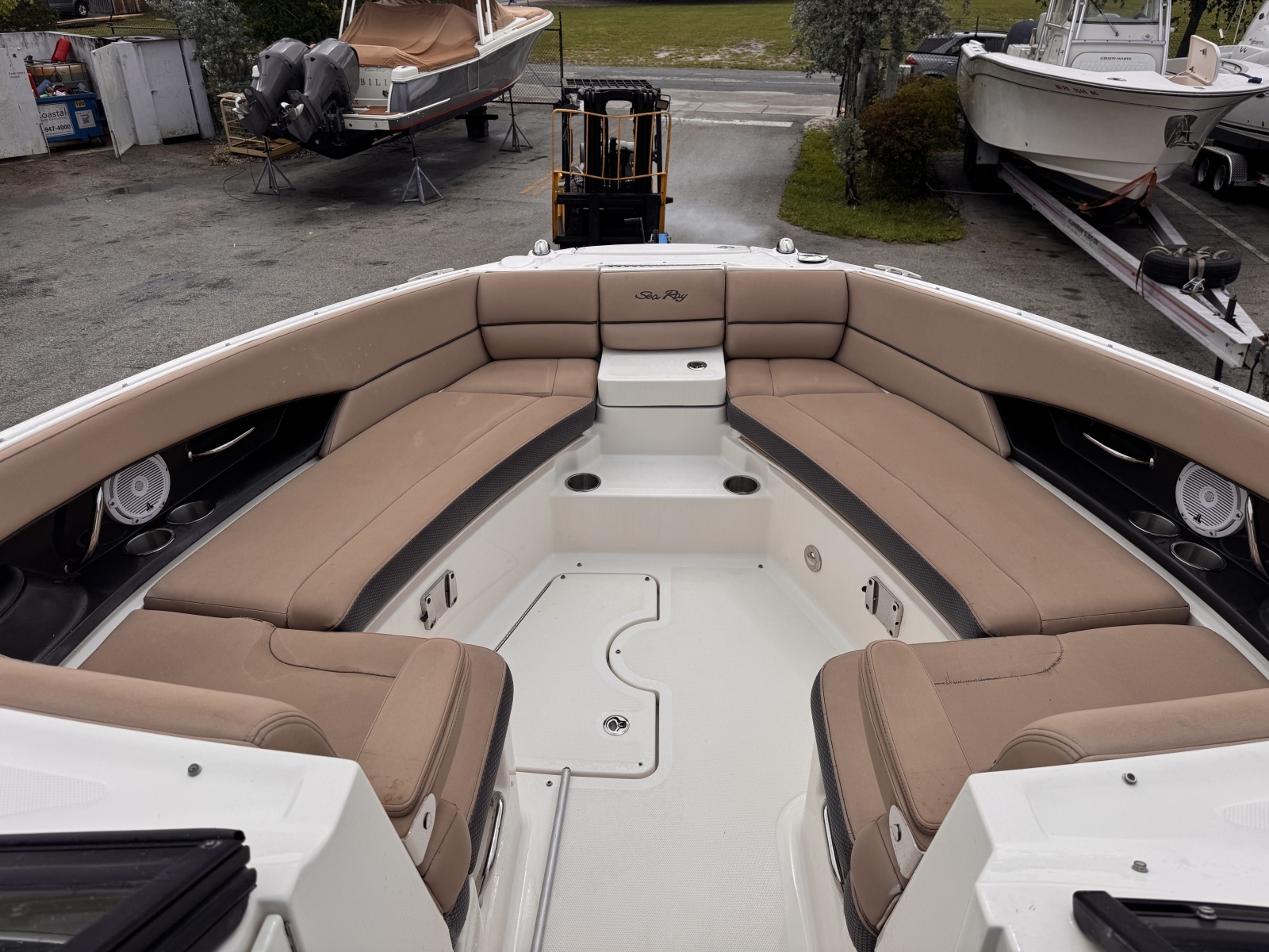 2016 Sea Ray 350 SLX