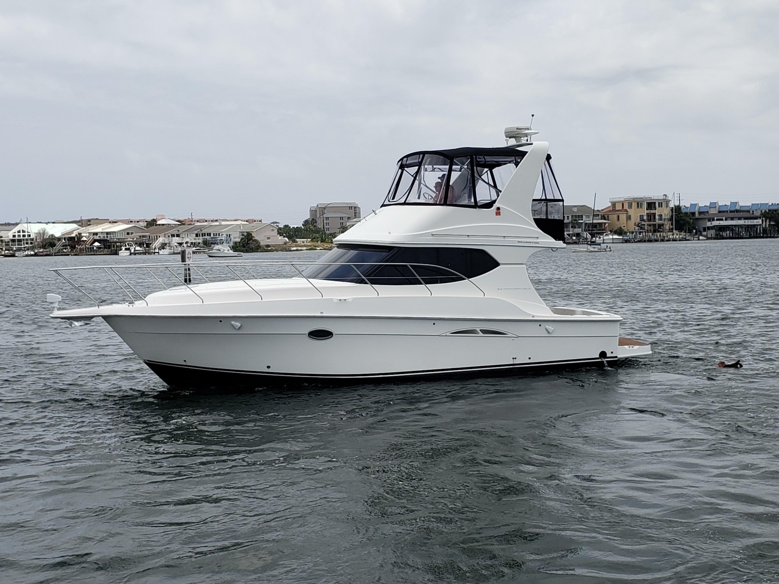 2006 Silverton 34 Convertible