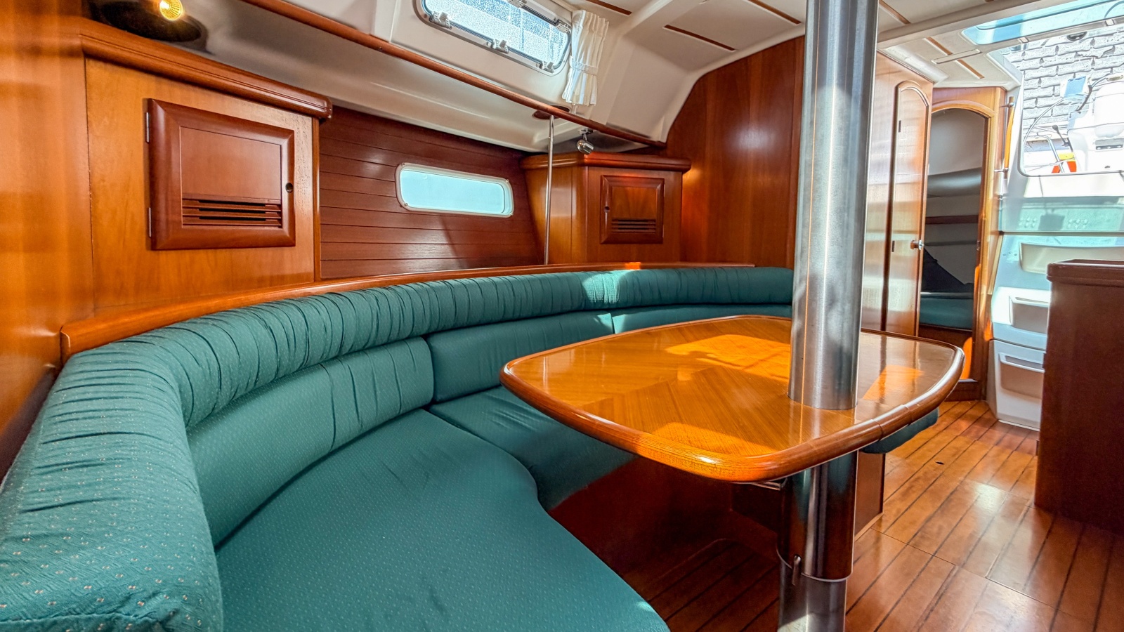 2002 Beneteau Oceanis 361