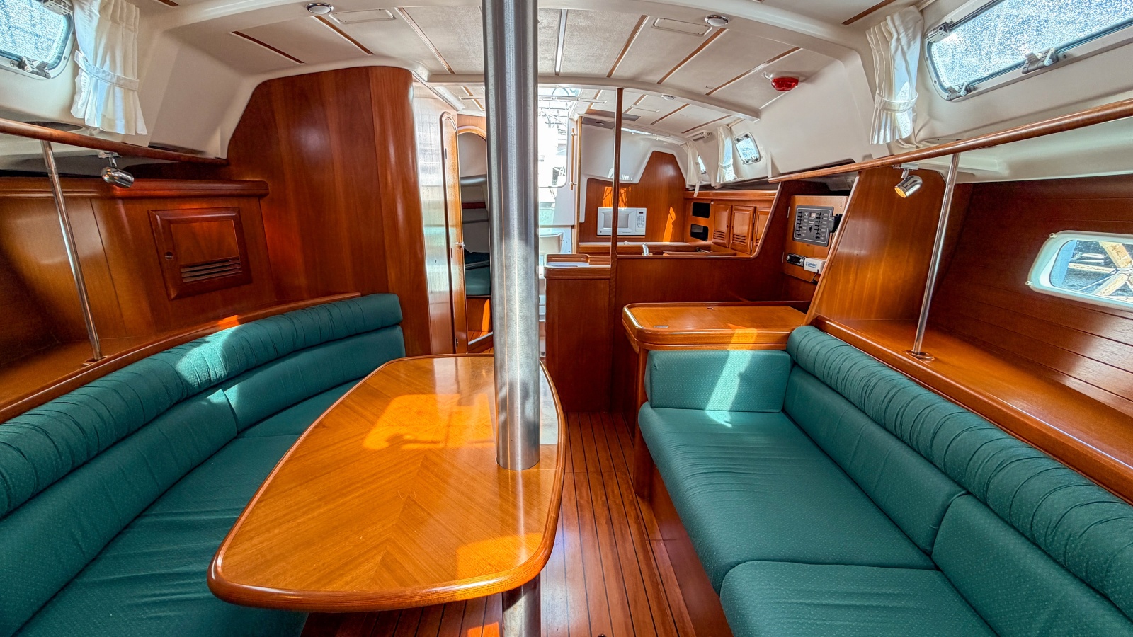 2002 Beneteau Oceanis 361