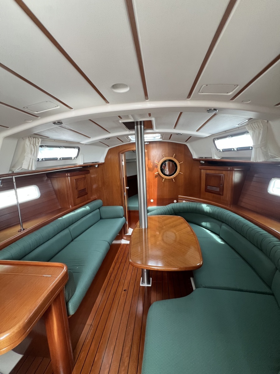 2002 Beneteau Oceanis 361 photo 7