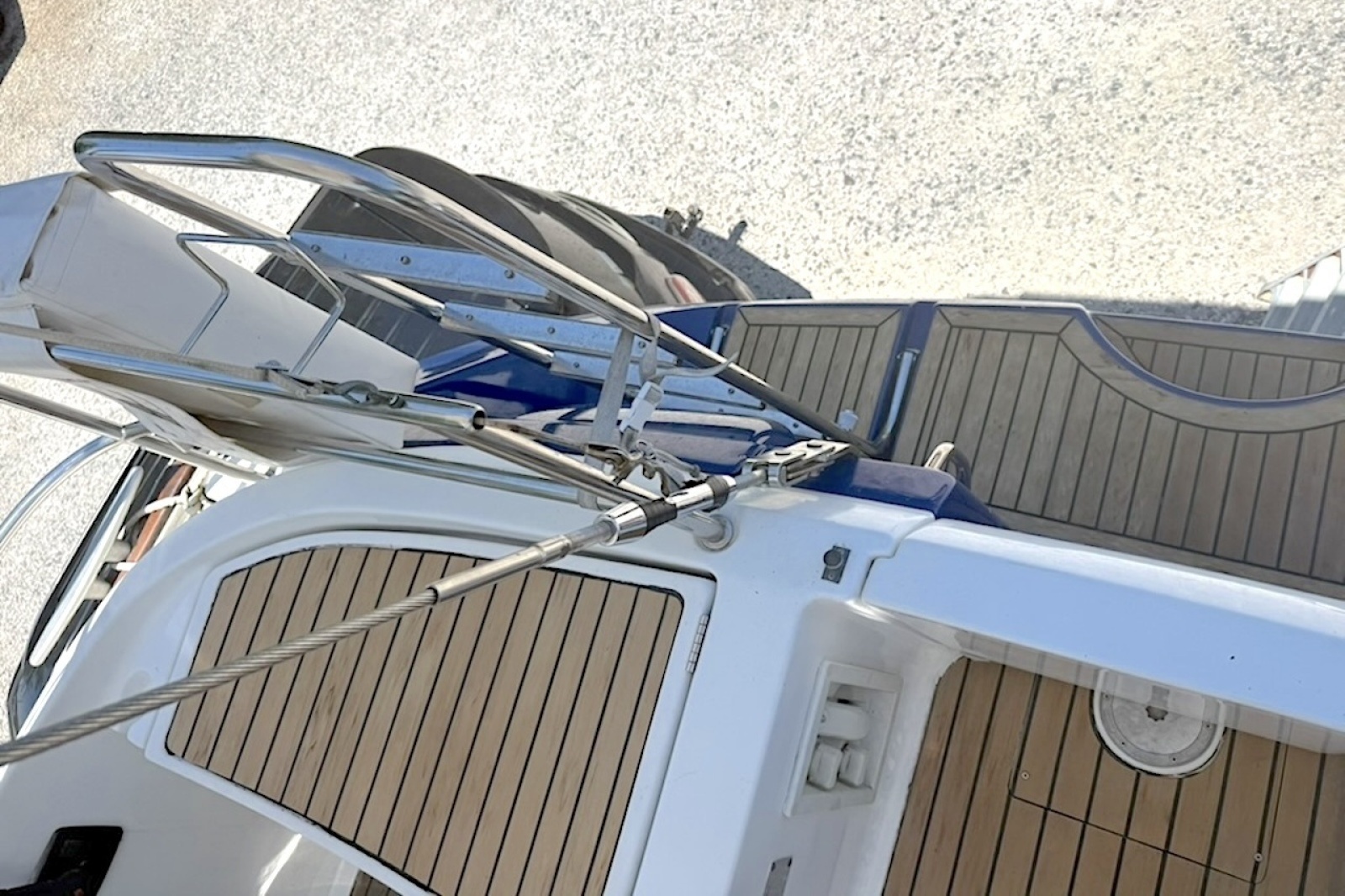 2001 Beneteau 