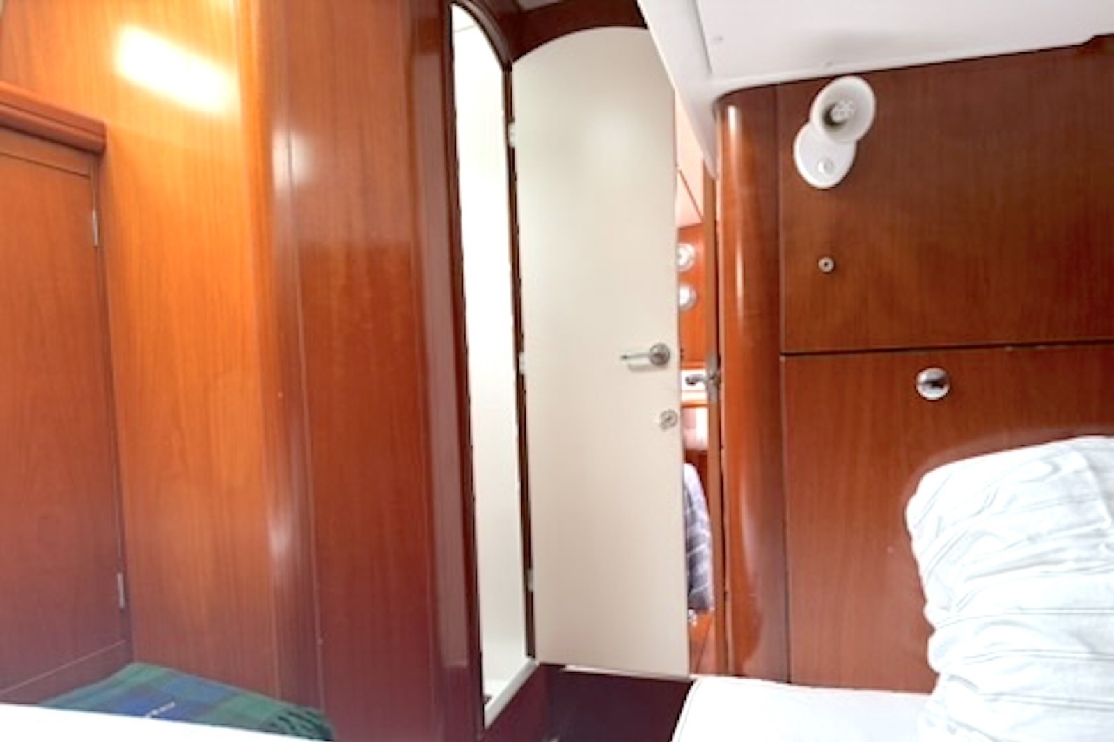 2001 Beneteau 