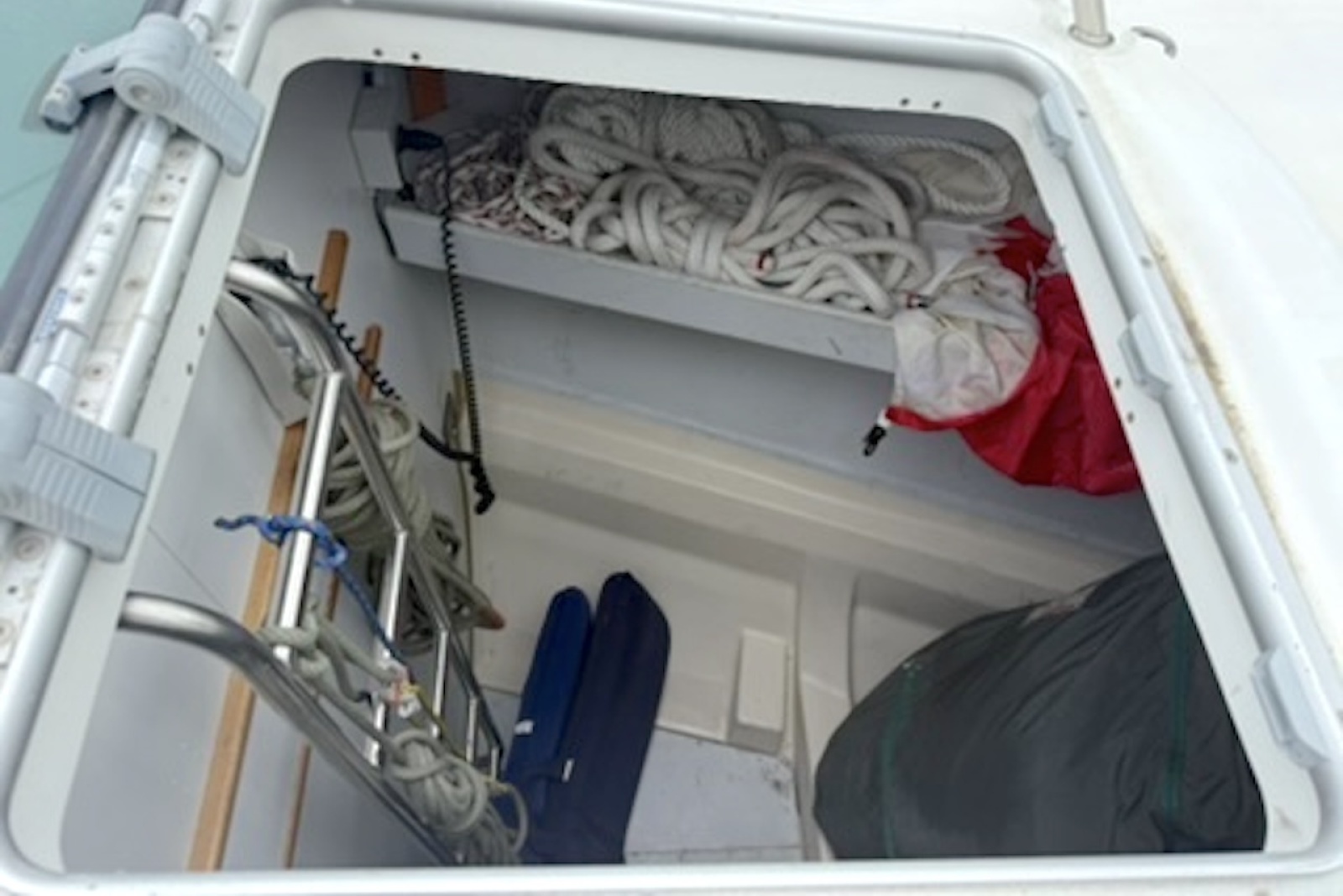 2001 Beneteau 